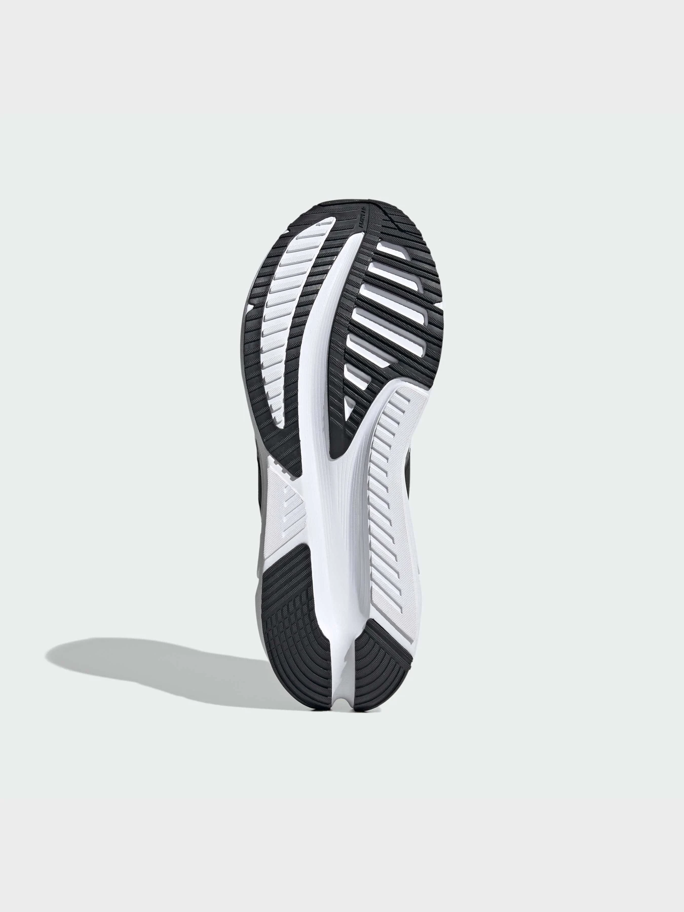 Кроссовки Adidas модель JS1174 Кроссовки Adidas модель JS1174 Фото