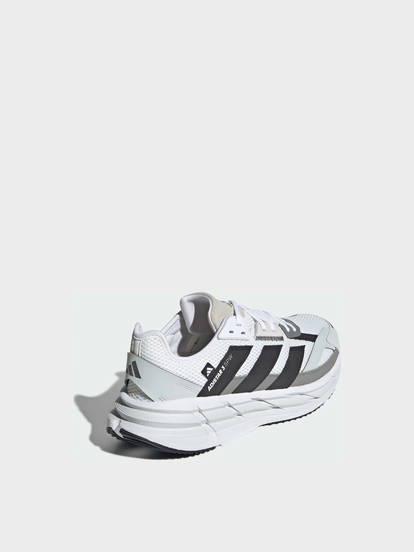 Кроссовки Adidas модель JS1174 Кроссовки Adidas модель JS1174 Фото