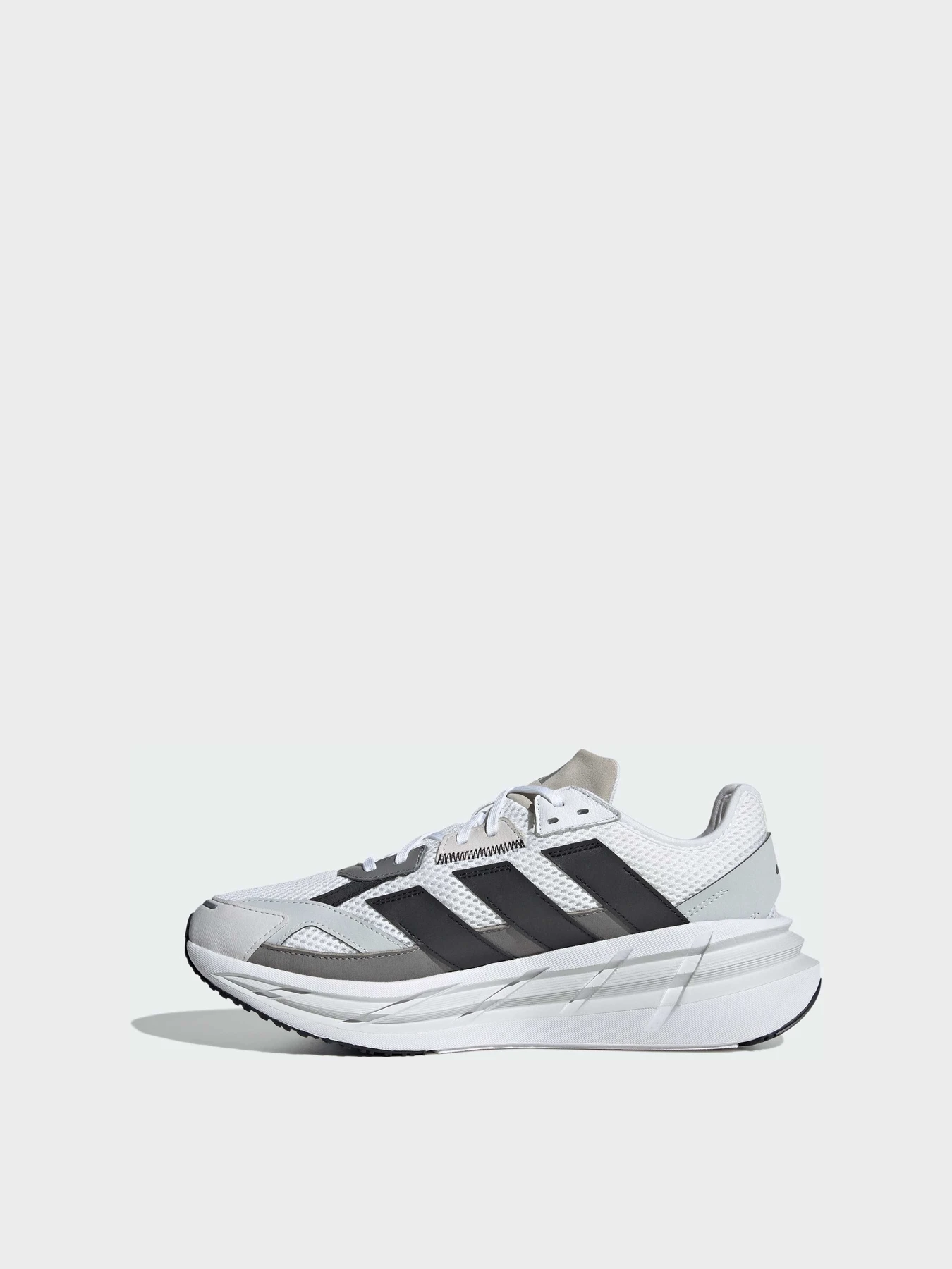 Кроссовки Adidas модель JS1174 Кроссовки Adidas модель JS1174 Фото
