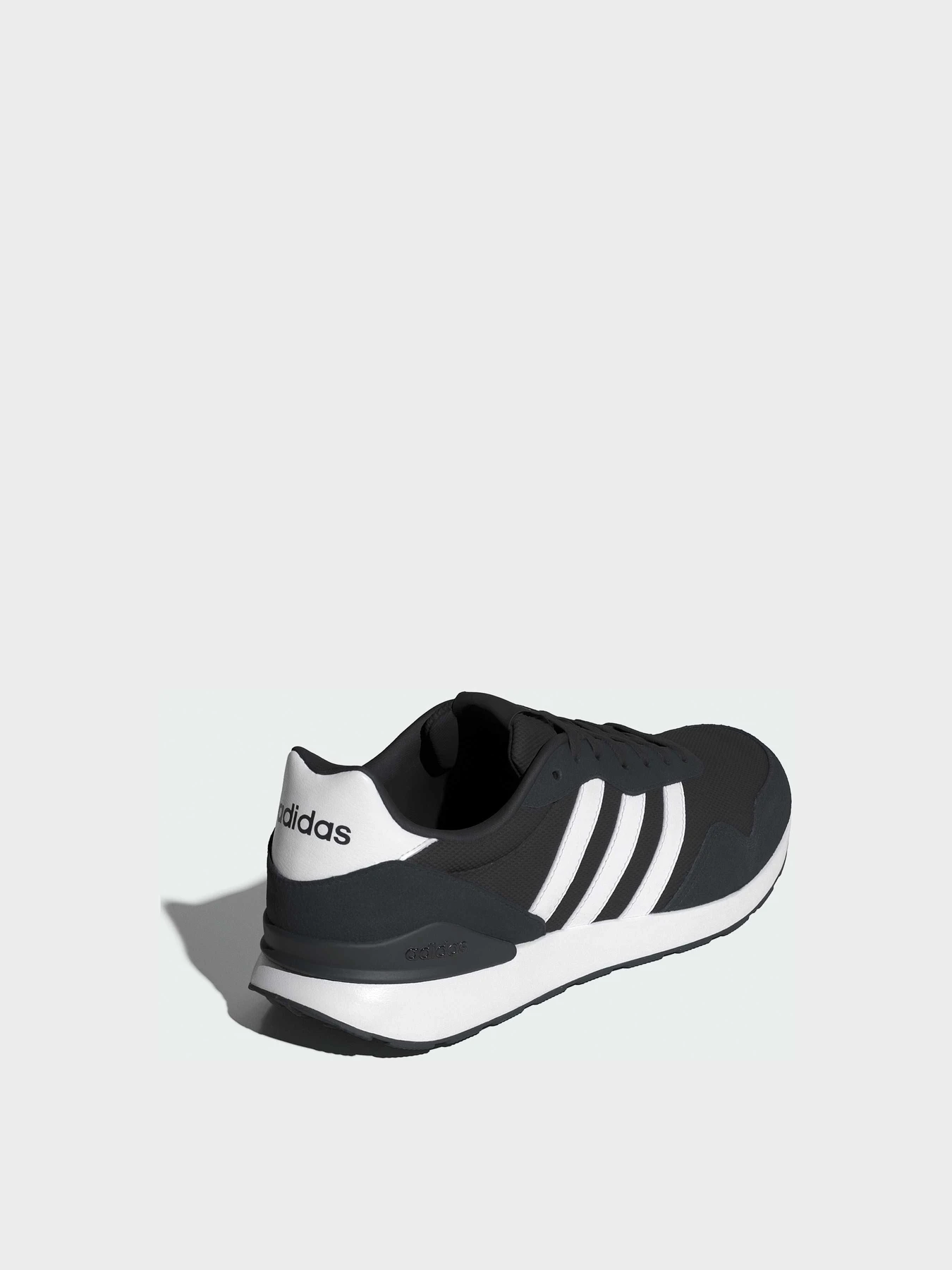 Кросівки Adidas модель JR6622 Кросівки Adidas модель JR6622 Фото