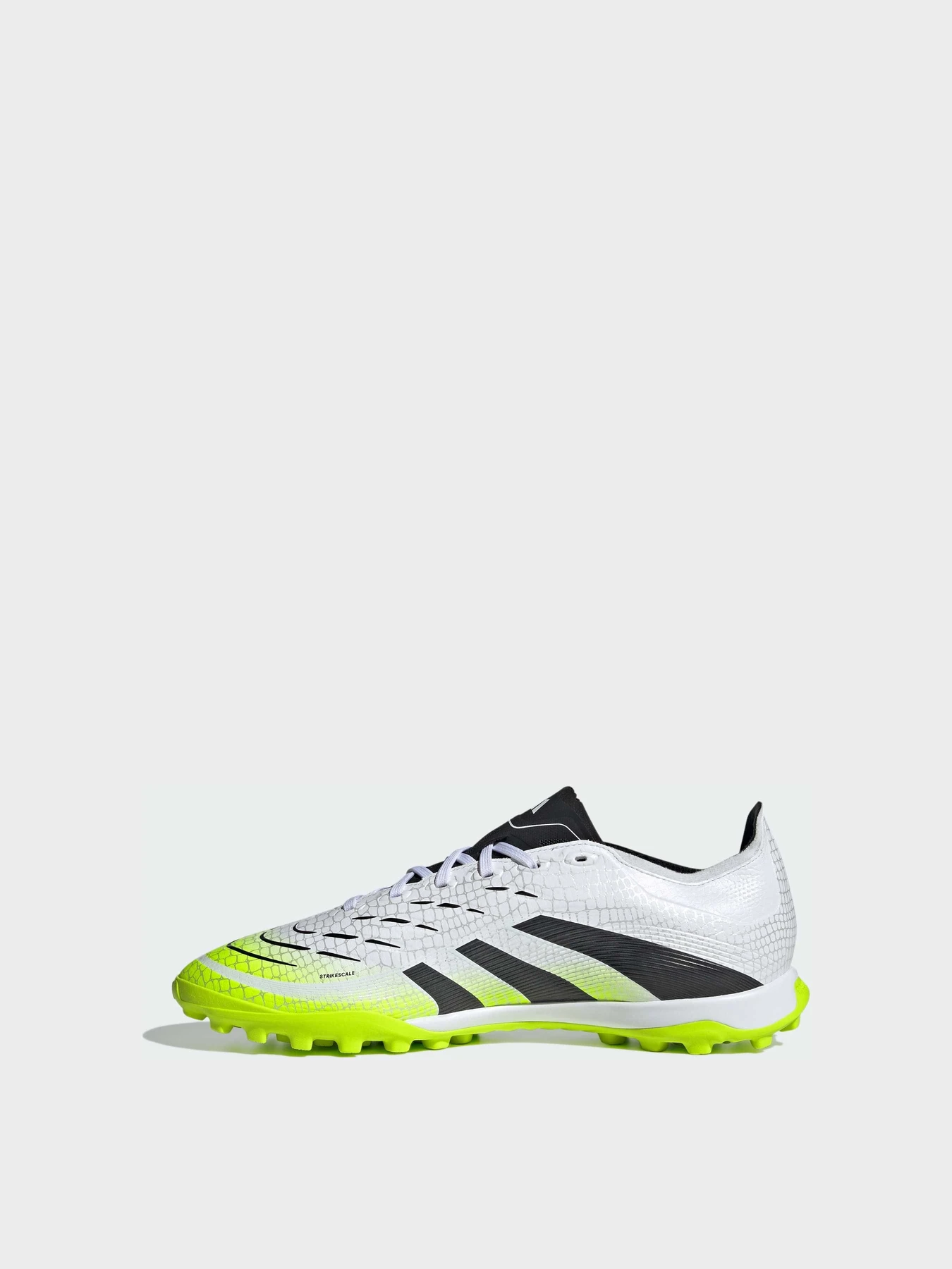 Кросівки Adidas Predator модель JI1132 Кросівки Adidas Predator модель JI1132 Фото