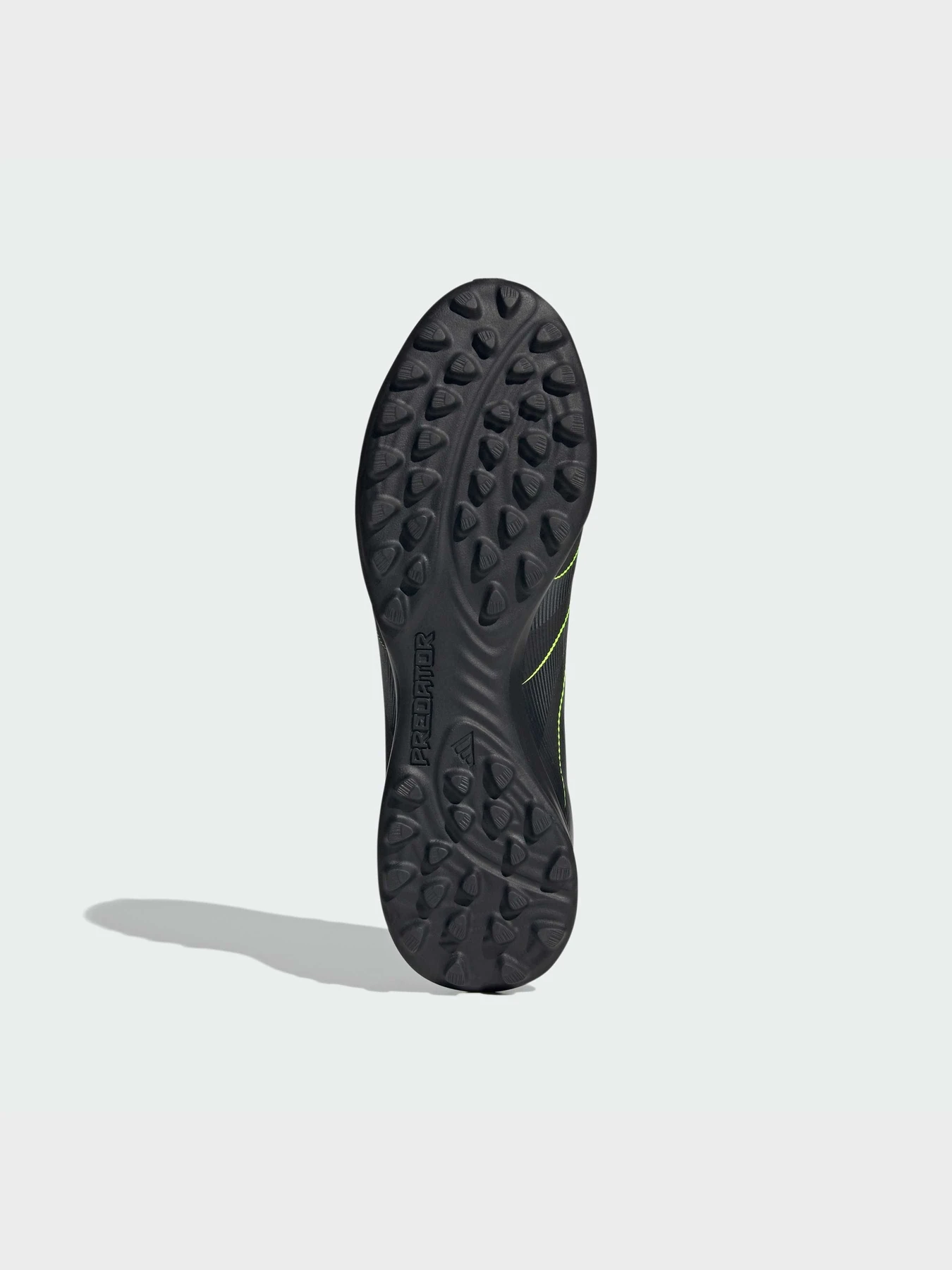 Кроссовки Adidas Predator модель JI1133 Кроссовки Adidas Predator модель JI1133 Фото