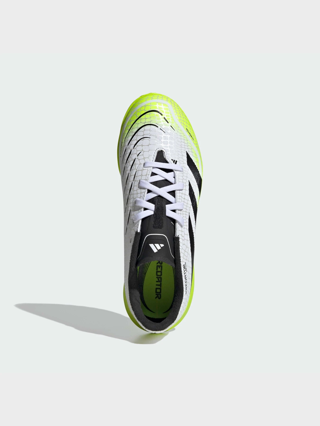 Кроссовки Adidas Predator модель JI1149 Кроссовки Adidas Predator модель JI1149 Фото