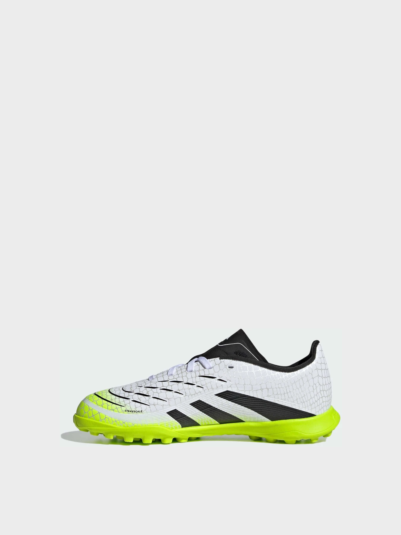 Кроссовки Adidas Predator модель JI1149 Кроссовки Adidas Predator модель JI1149 Фото