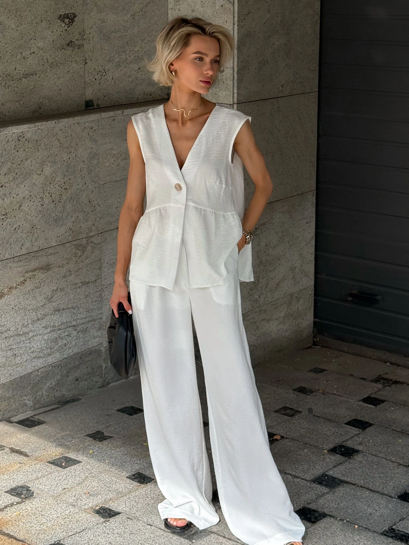 Костюмы Jadone Fashion модель Tracy_costume_milk Костюмы Jadone Fashion модель Tracy_costume_milk Фото