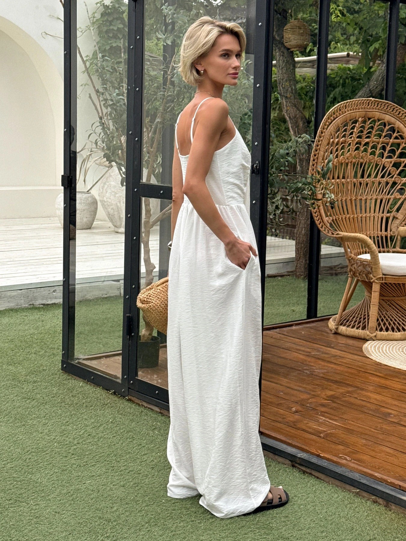 Комбінезони Jadone Fashion модель Caroline_milk_jumpsuit Комбінезони Jadone Fashion модель Caroline_milk_jumpsuit Фото