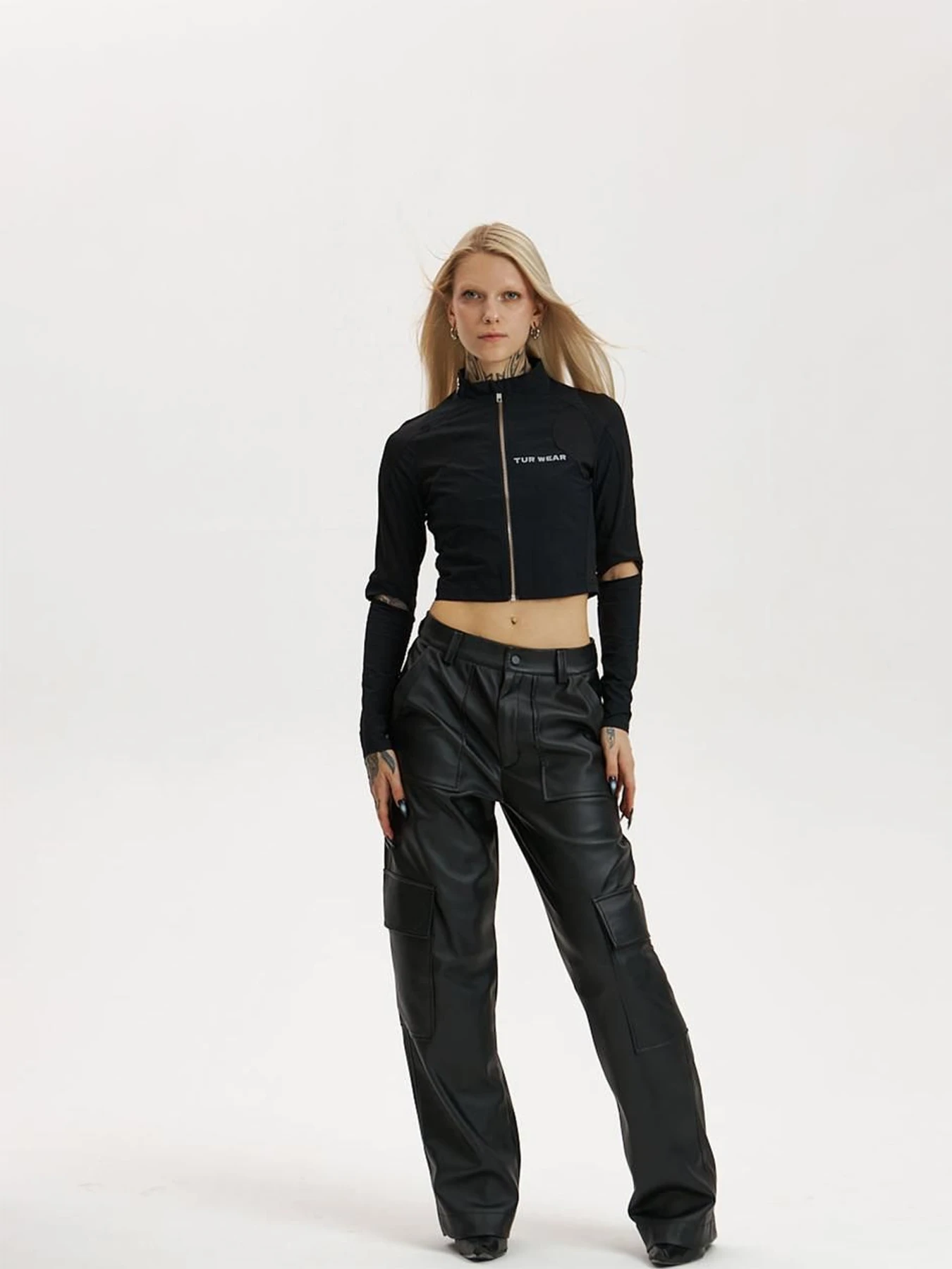 Худи и свитшоты TUR Лайн модель 000012938 Худи и свитшоты TUR Лайн модель 000012938 Фото