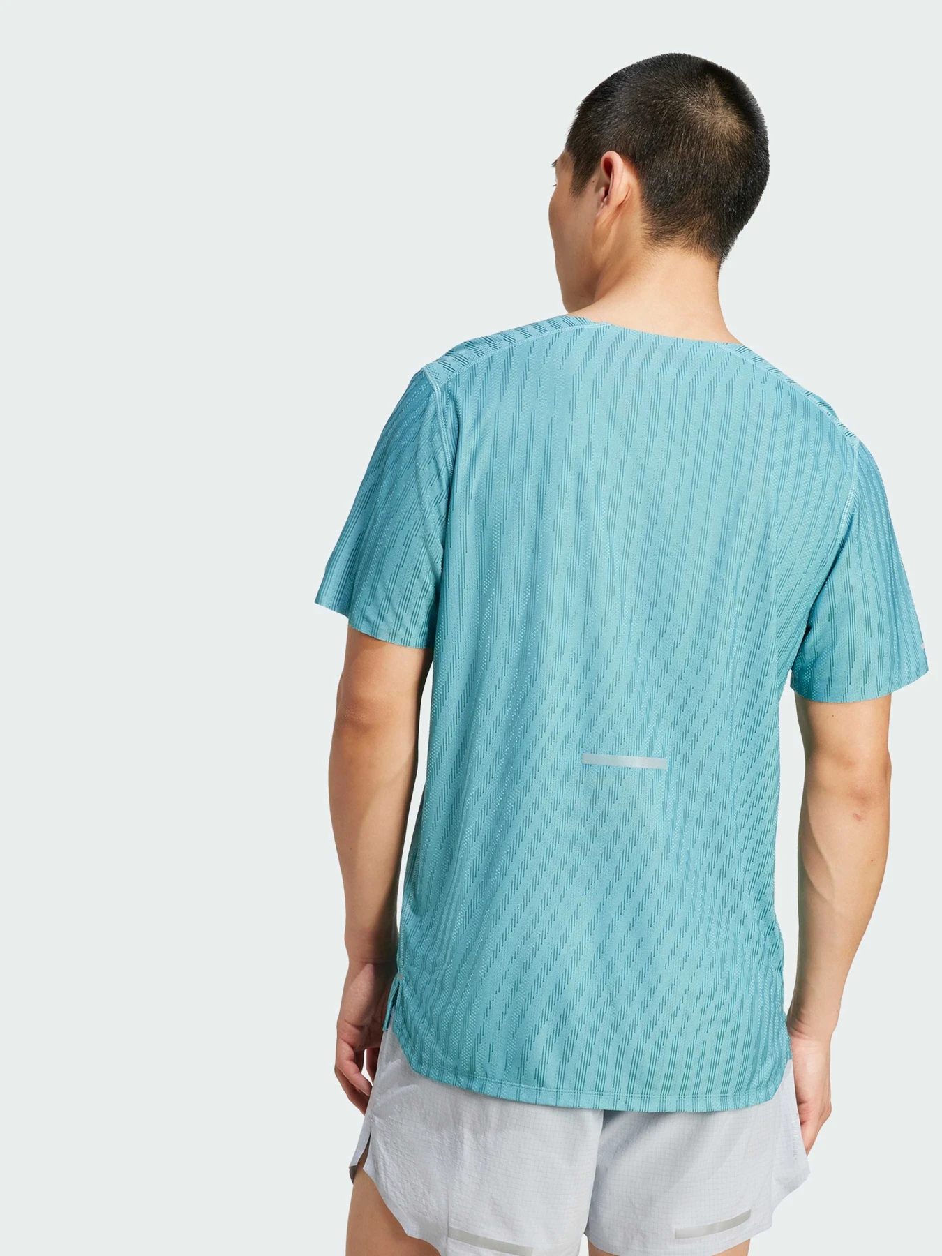Футболки и поло Adidas модель JP3851 Футболки и поло Adidas модель JP3851 Фото