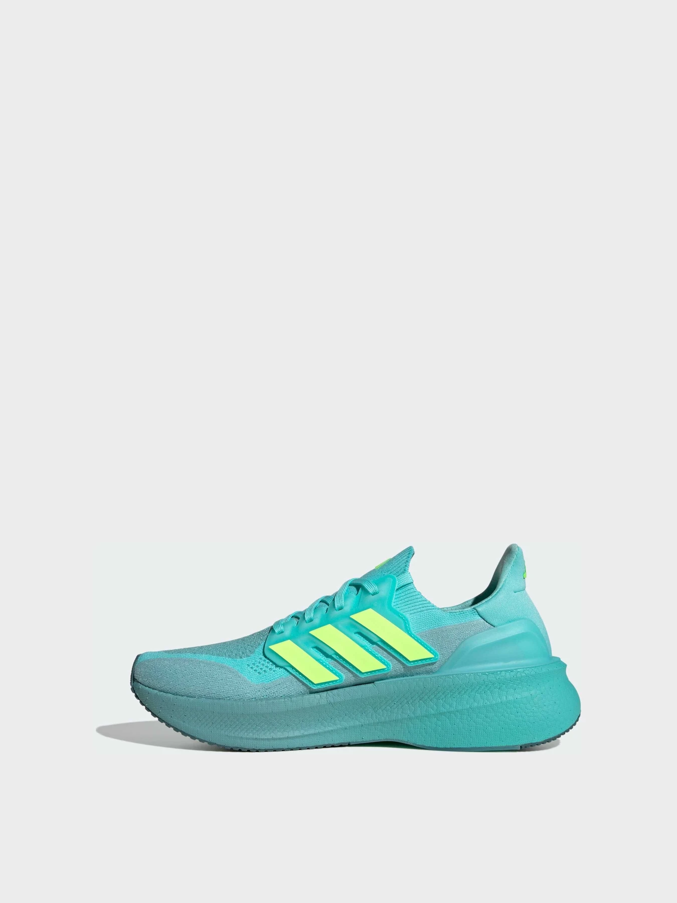 Кроссовки Adidas Ultraboost модель JQ2909 Кроссовки Adidas Ultraboost модель JQ2909 Фото