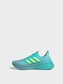 Кроссовки Adidas Ultraboost модель JQ2909 Фото