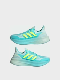 Кроссовки Adidas Ultraboost модель JQ2911 Фото