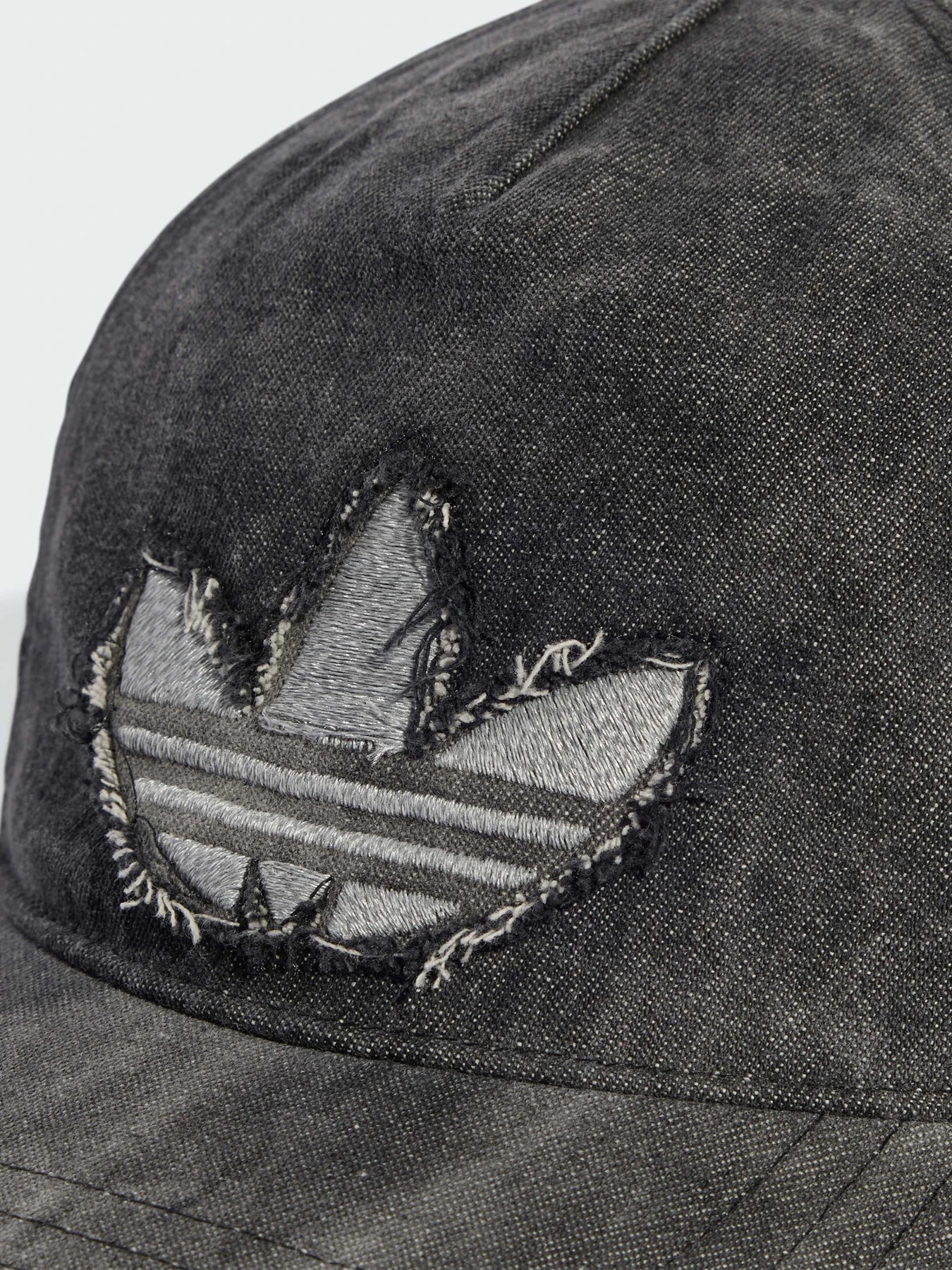 Шапки и кепки Adidas модель JW0001 Шапки и кепки Adidas модель JW0001 Фото