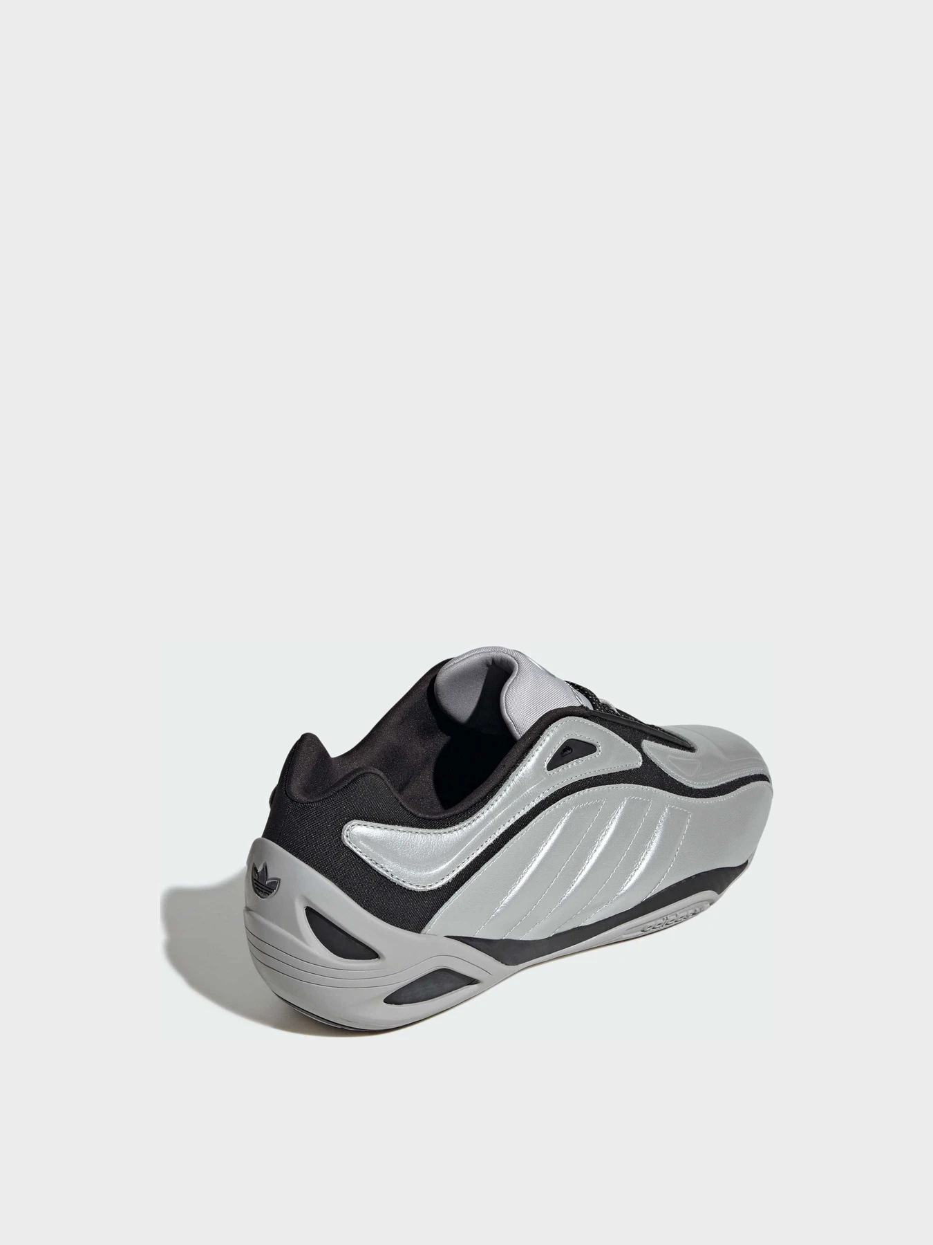 Кросівки Adidas модель JQ7028 Фото