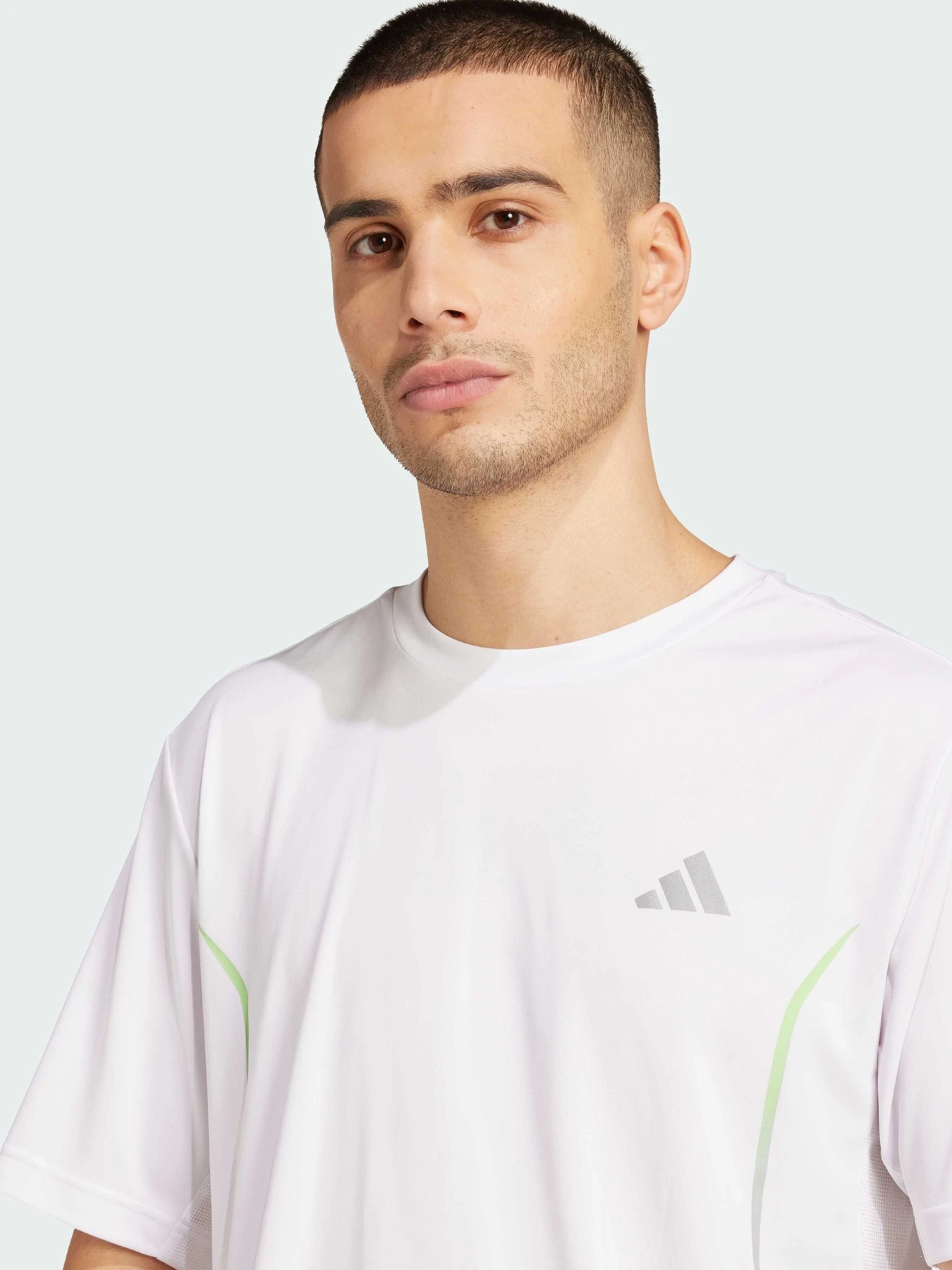 Футболки и поло Adidas модель JZ8489 Футболки и поло Adidas модель JZ8489 Фото