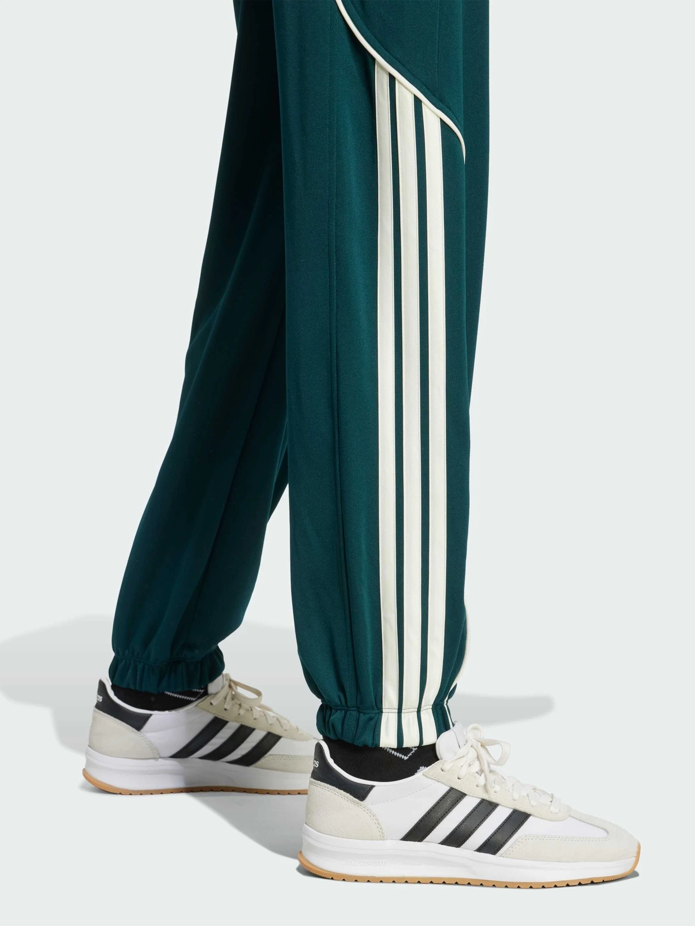 Костюмы Adidas модель JX0472 Фото