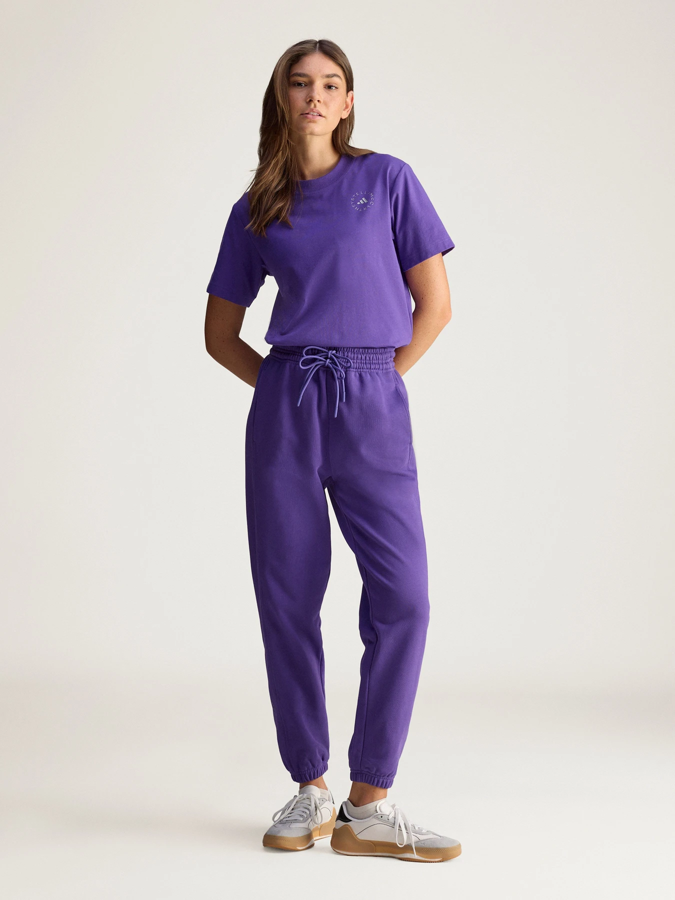 Футболки і поло Adidas модель JW4650 Футболки і поло Adidas модель JW4650 Фото