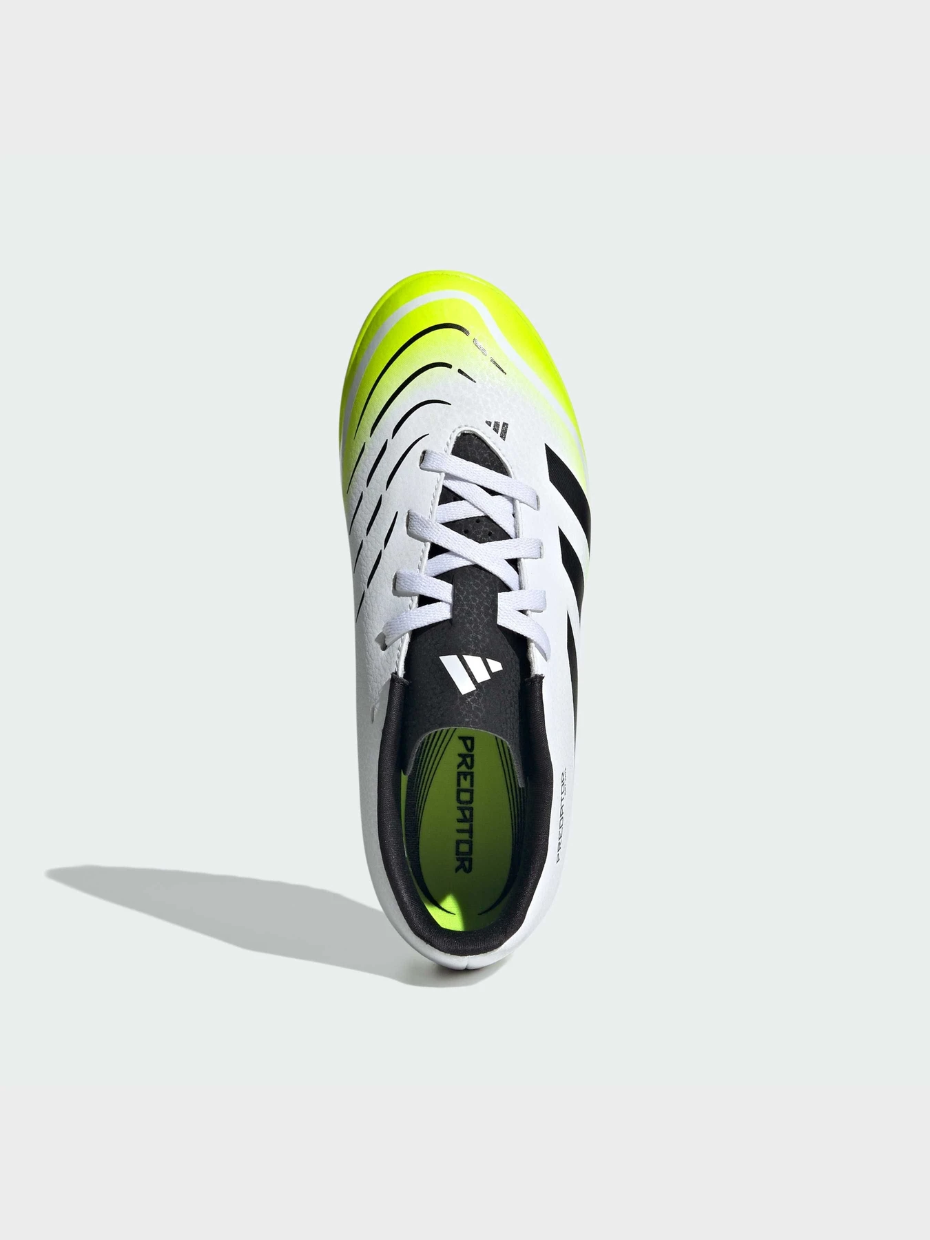 Кроссовки Adidas Predator модель JH8862 Кроссовки Adidas Predator модель JH8862 Фото