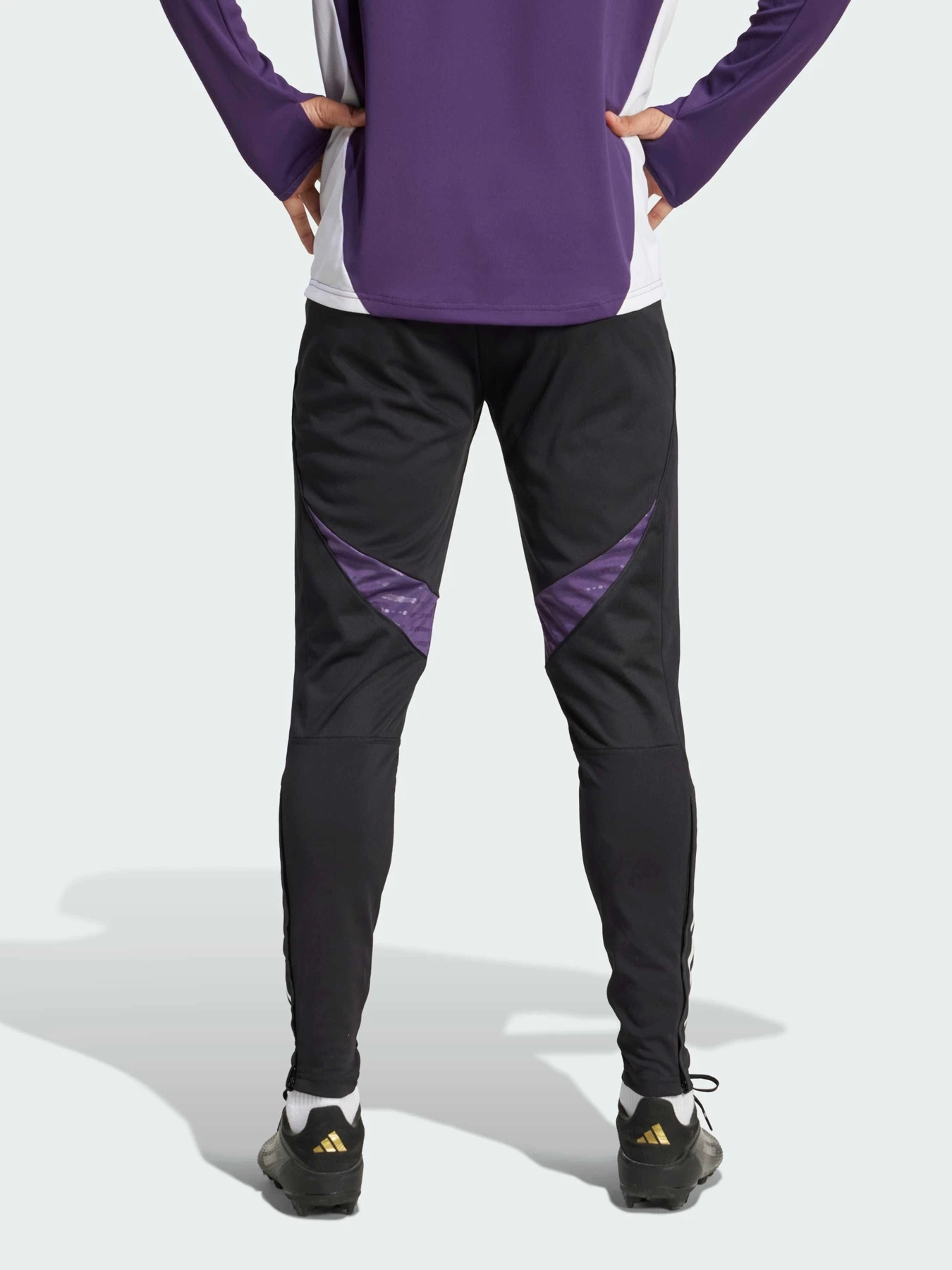 Брюки Adidas Tiro модель JP3118 Фото