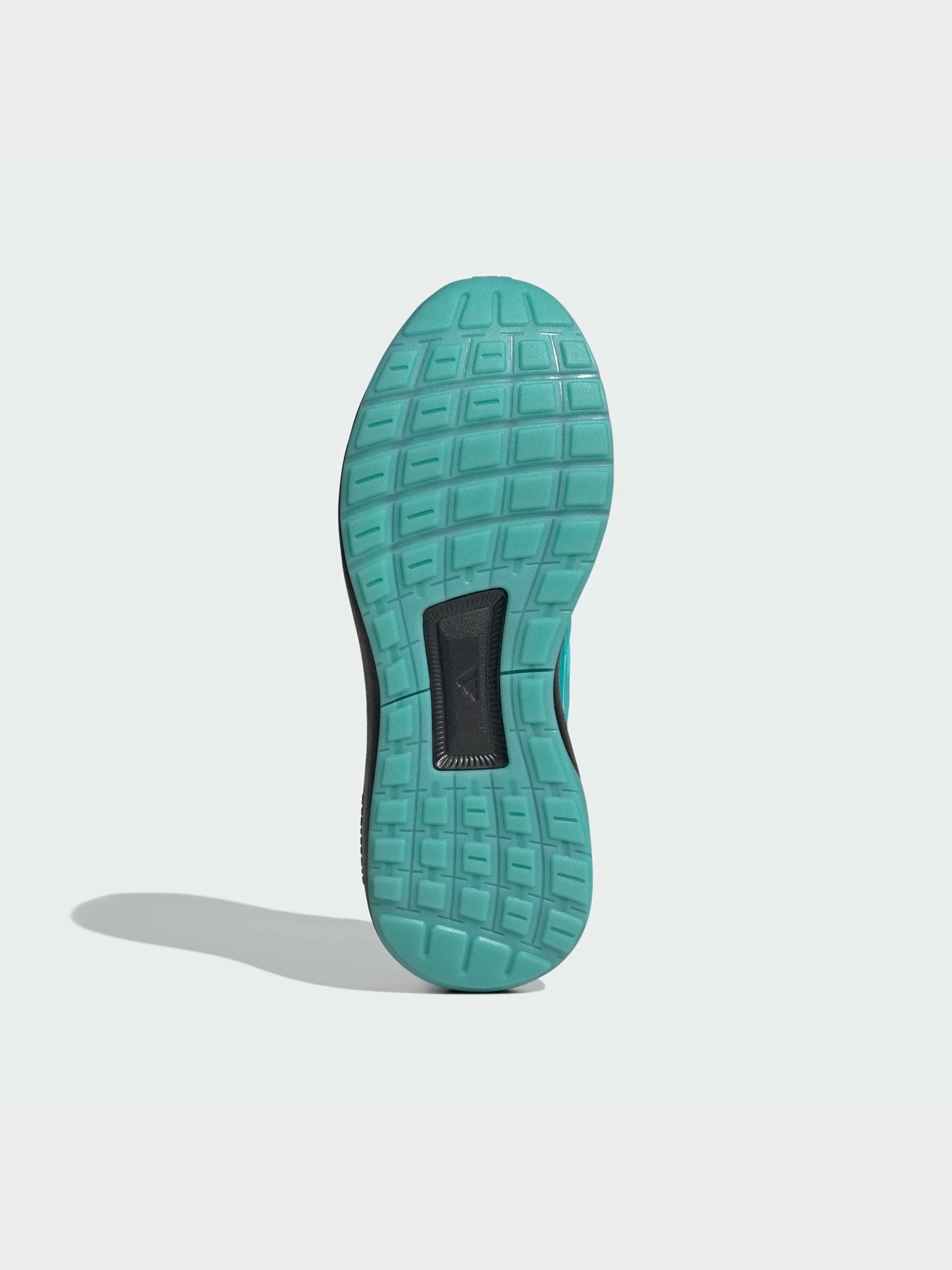 Кроссовки Adidas модель JR1073 Фото