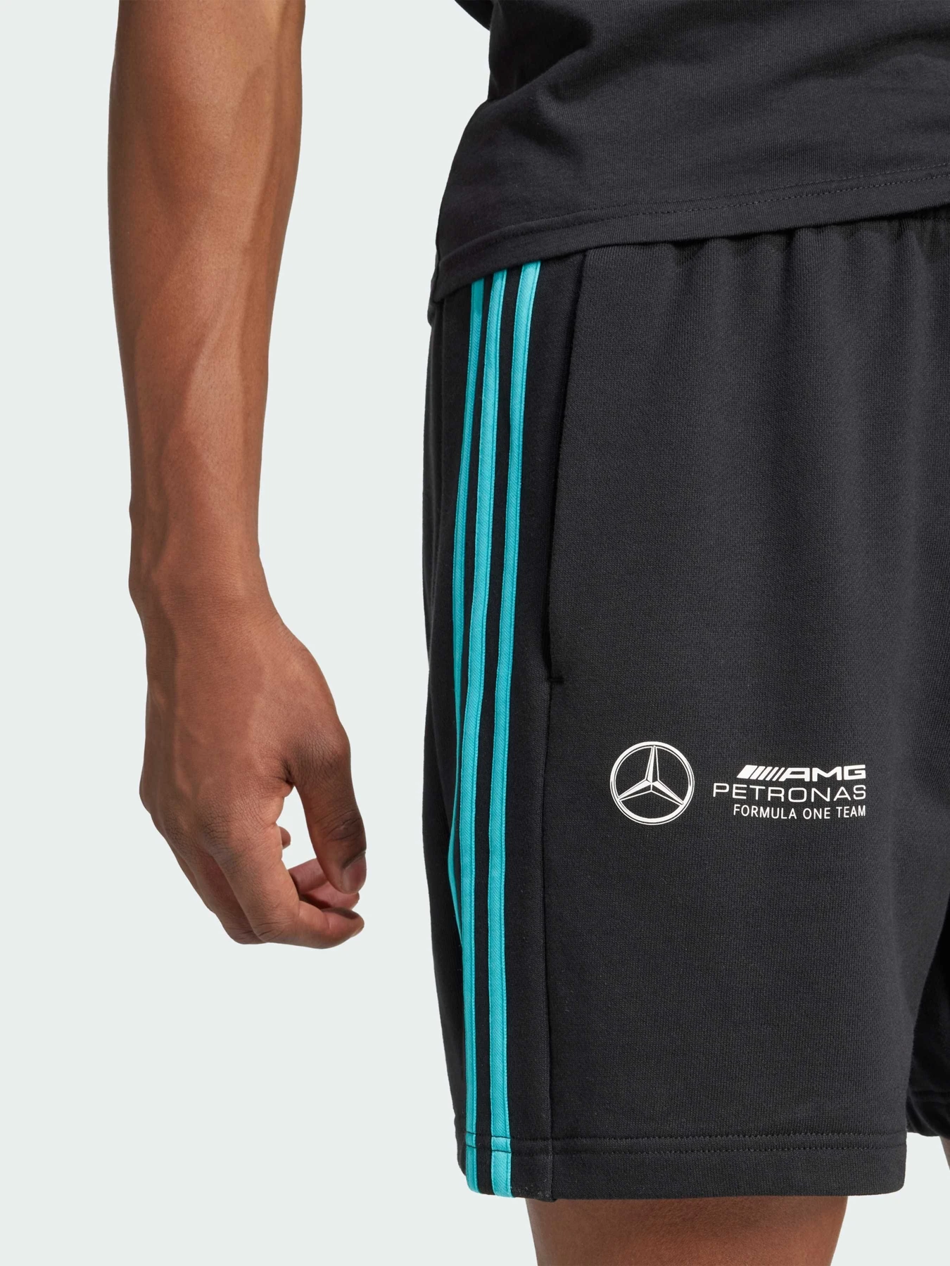 Шорты Adidas модель JV5429 Шорты Adidas модель JV5429 Фото