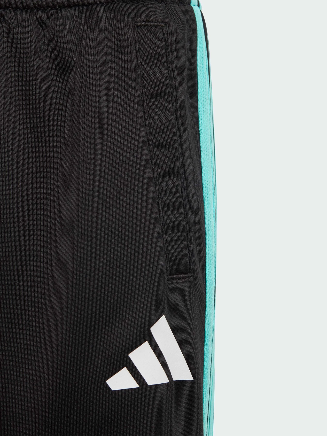 Брюки Adidas модель JV5431 Брюки Adidas модель JV5431 Фото