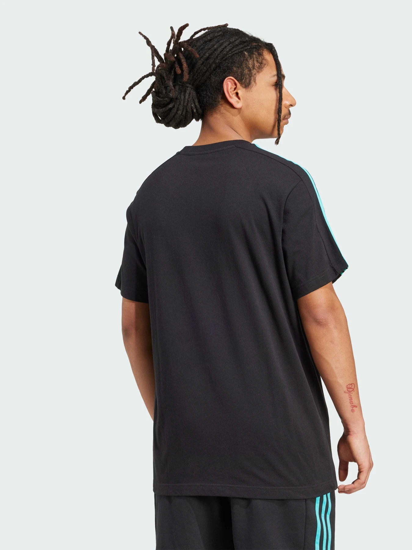 Футболки и поло Adidas модель JV5425 Футболки и поло Adidas модель JV5425 Фото
