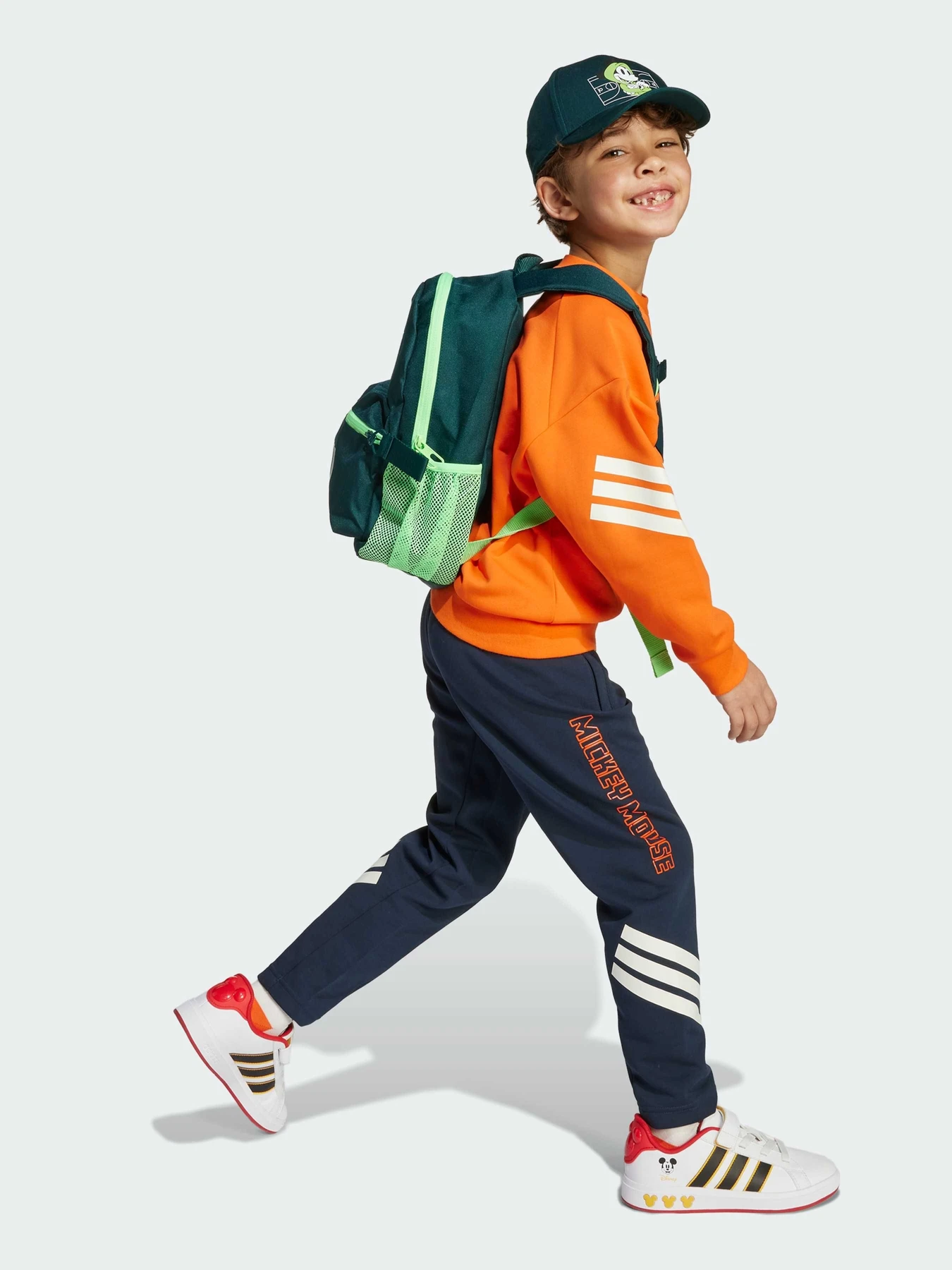 Брюки Adidas x Disney модель JM0828 Брюки Adidas x Disney модель JM0828 Фото
