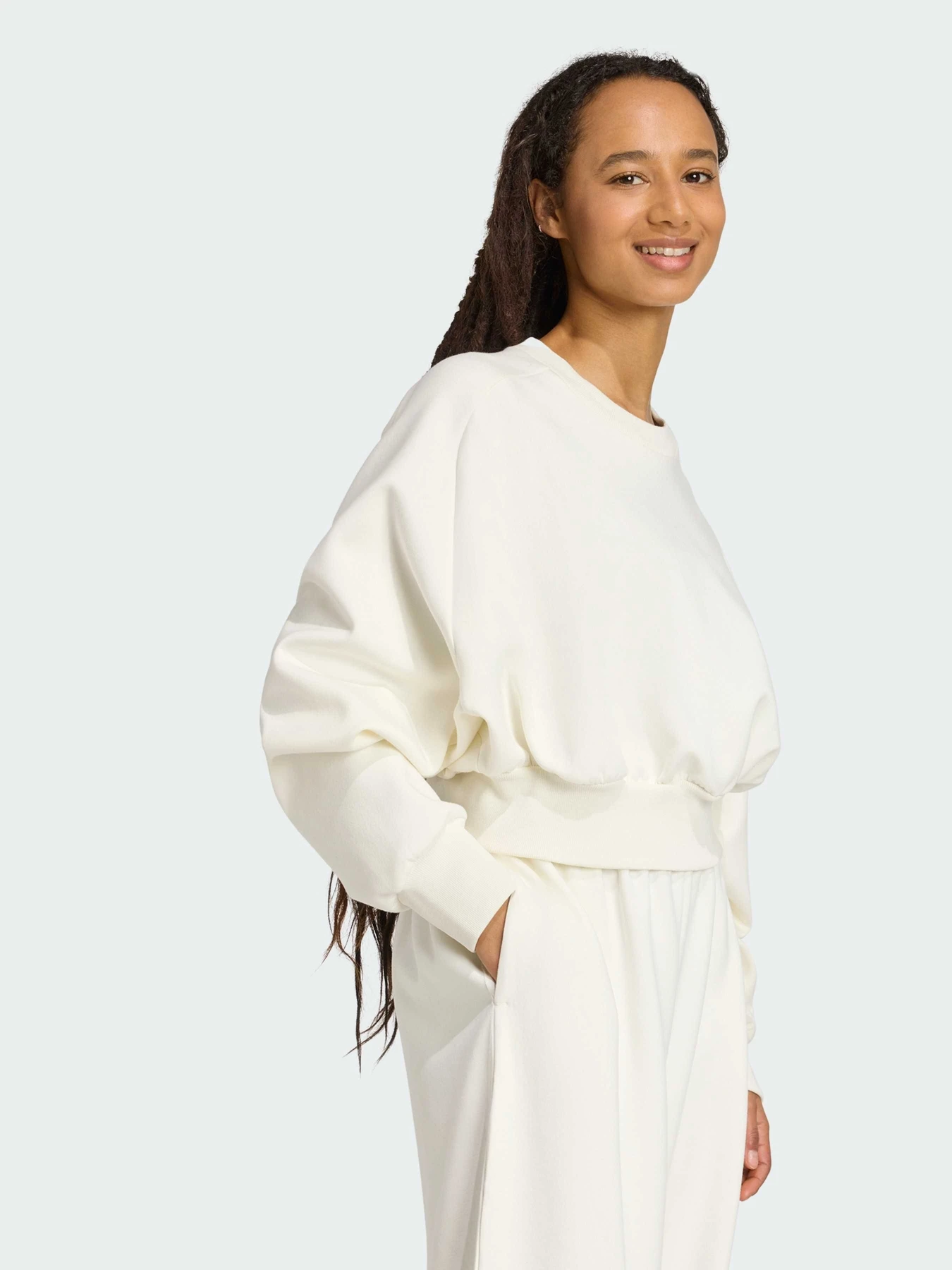 Худи и свитшоты Adidas модель JV9893 Худи и свитшоты Adidas модель JV9893 Фото