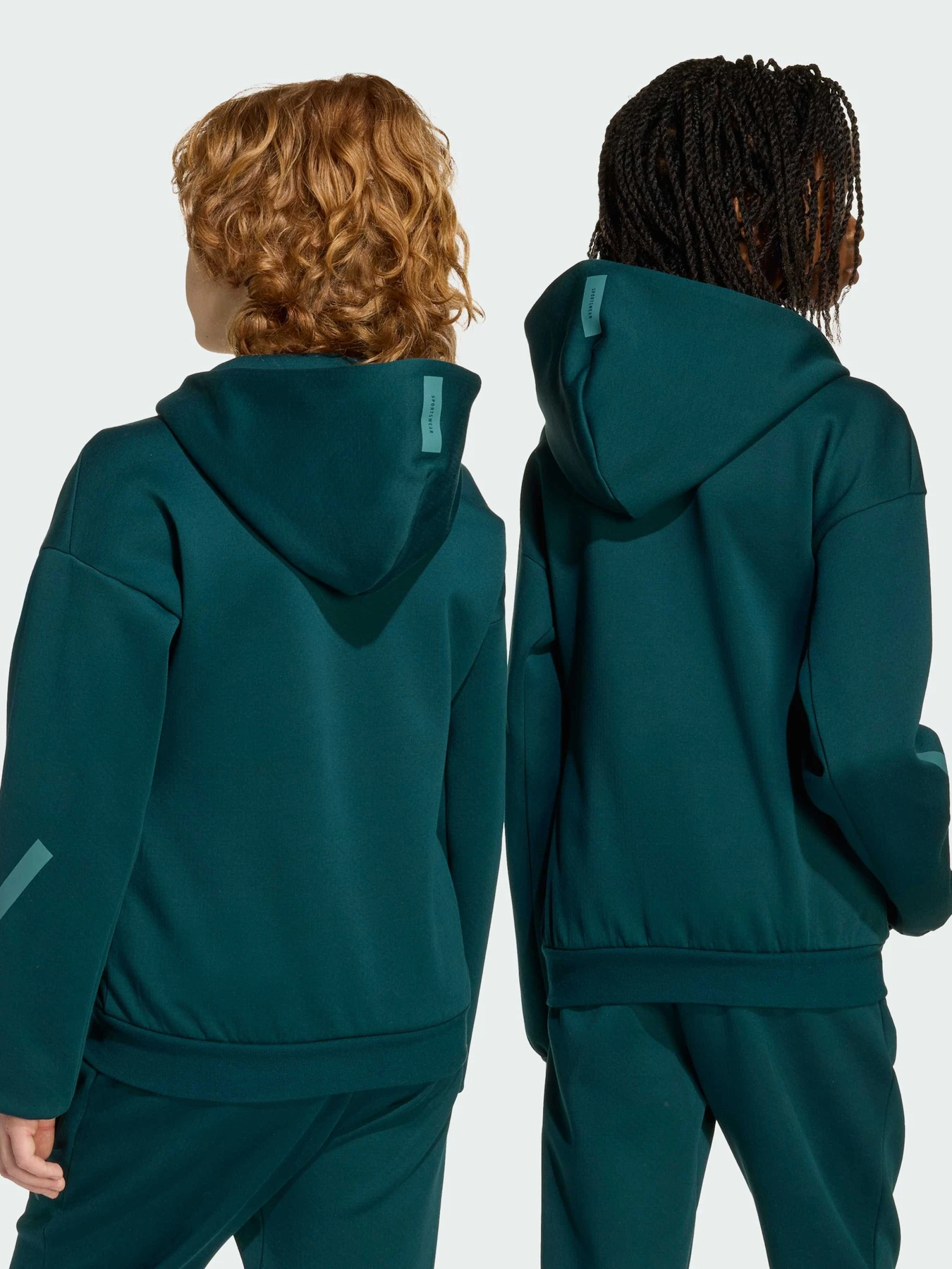 Худи и свитшоты Adidas ZNE модель JW2425 Худи и свитшоты Adidas ZNE модель JW2425 Фото