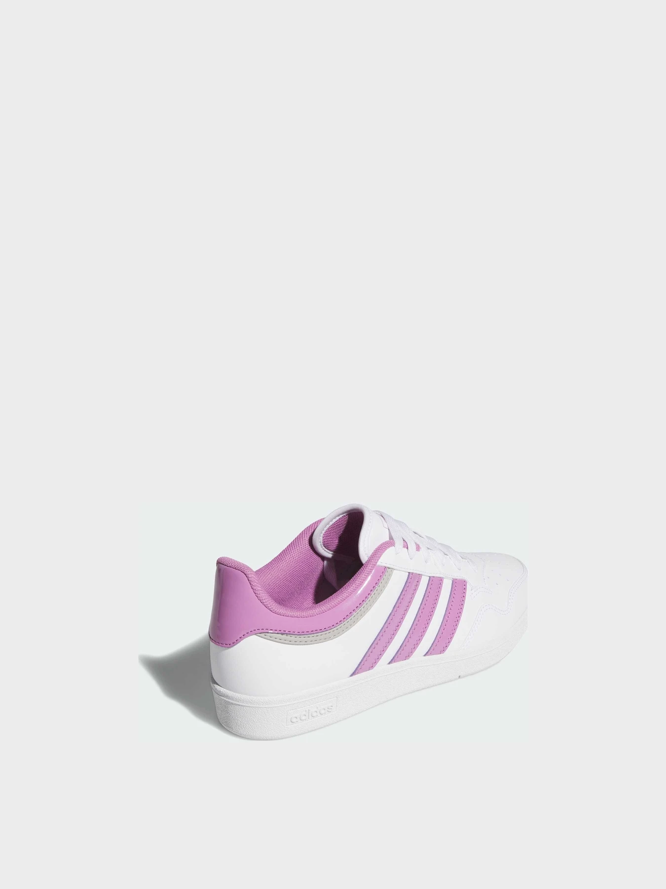 Кроссовки Adidas Hoops модель JR6716 Кроссовки Adidas Hoops модель JR6716 Фото