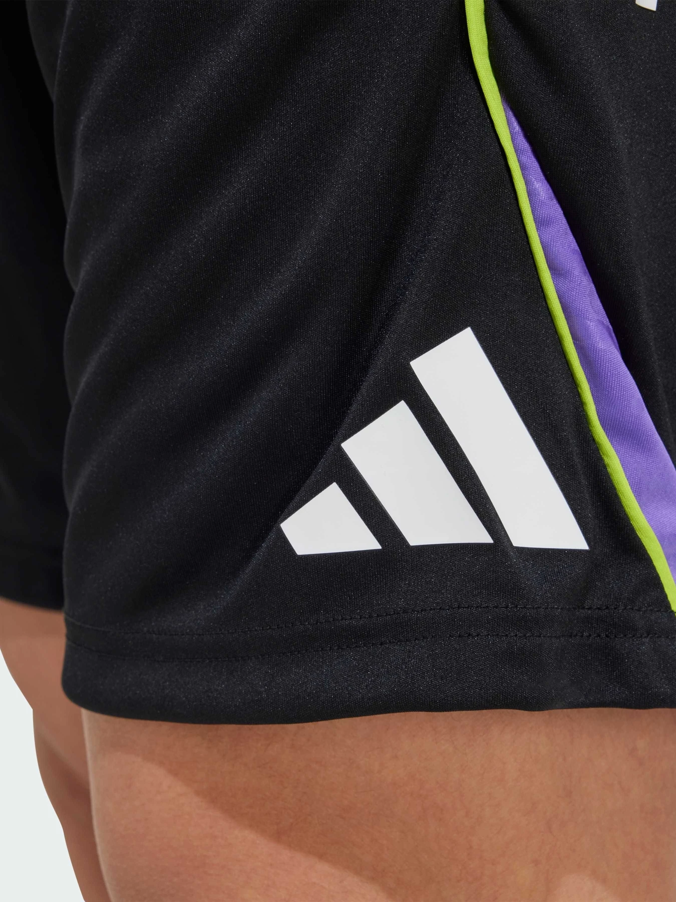 Шорты Adidas Tiro модель JW4361 Фото