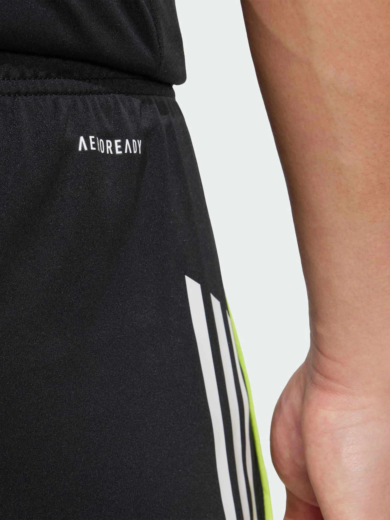 Шорты Adidas Tiro модель JW4361 Фото
