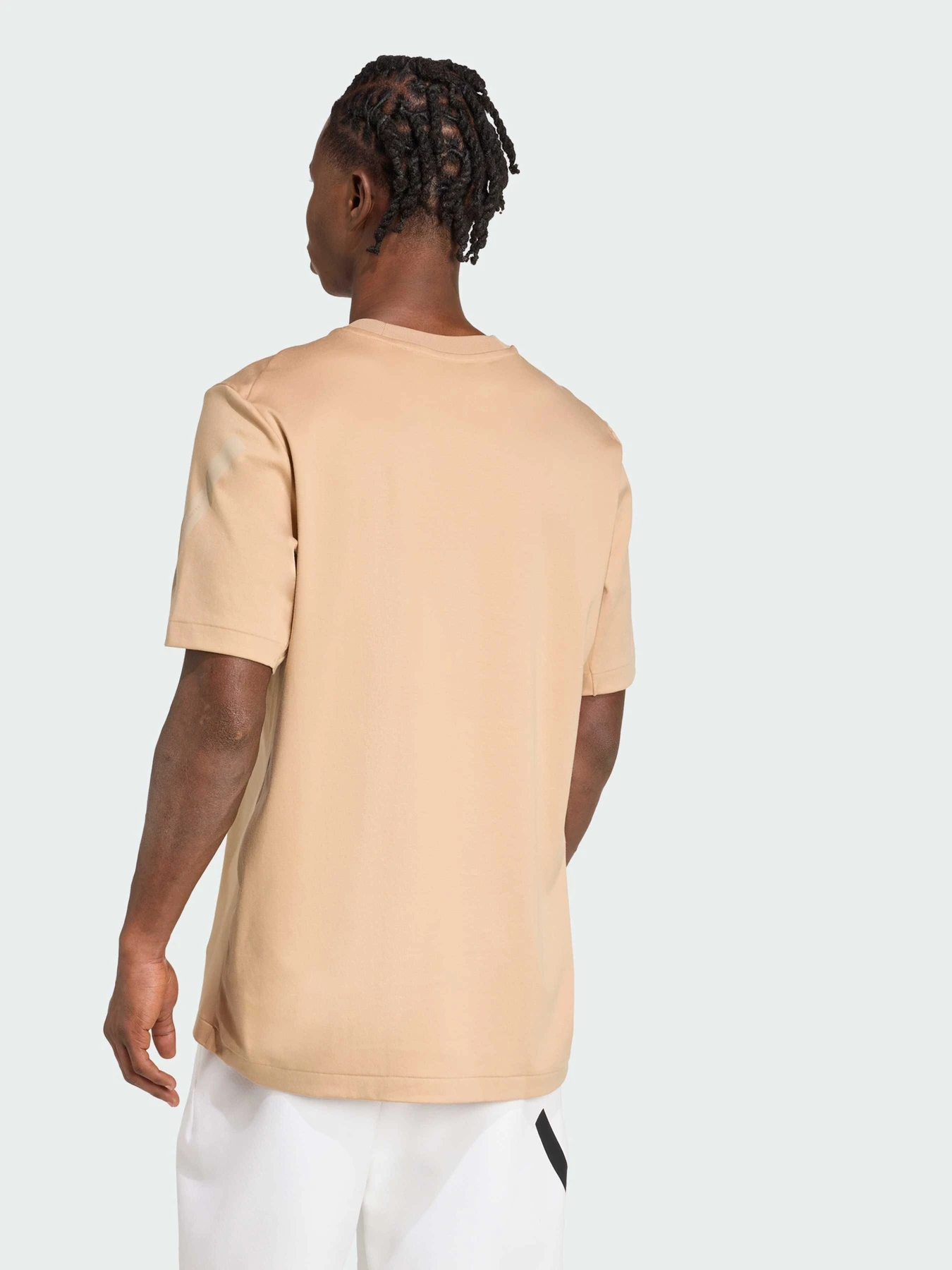 Футболки і поло Adidas ZNE модель JW4737 Футболки і поло Adidas ZNE модель JW4737 Фото