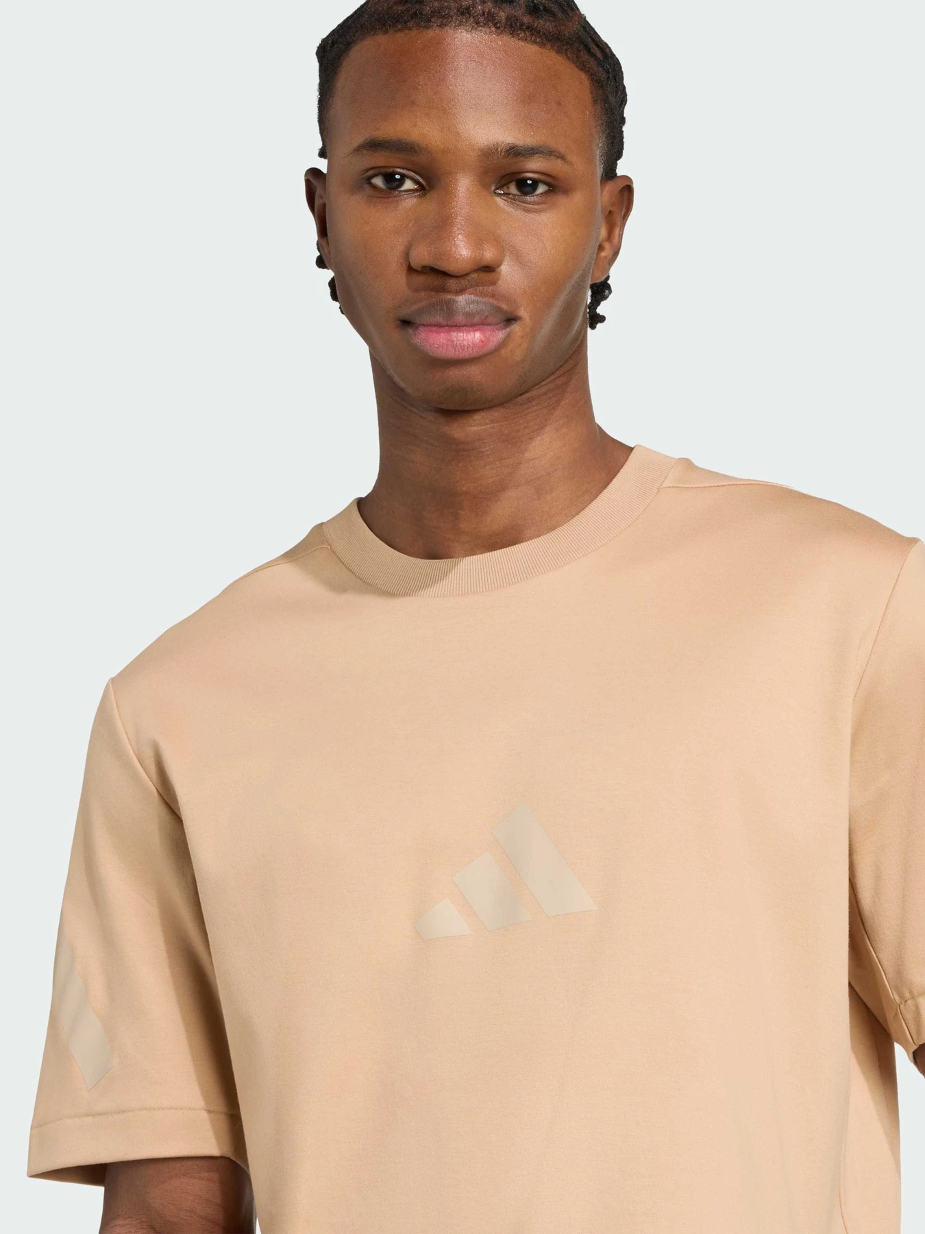 Футболки і поло Adidas ZNE модель JW4737 Футболки і поло Adidas ZNE модель JW4737 Фото