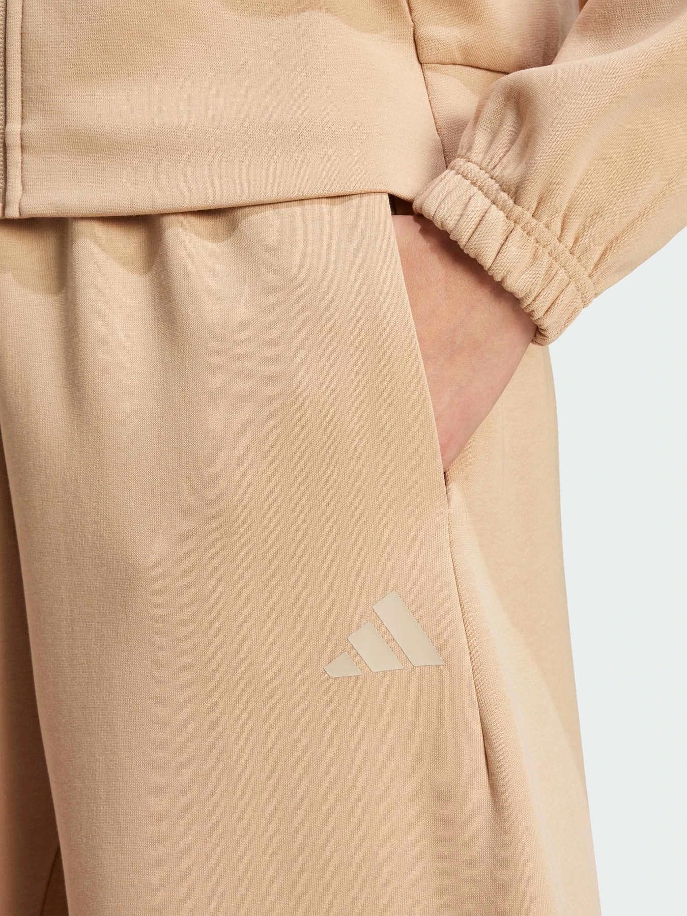 Штани Adidas 3 Stripes модель JW7830 Штани Adidas 3 Stripes модель JW7830 Фото