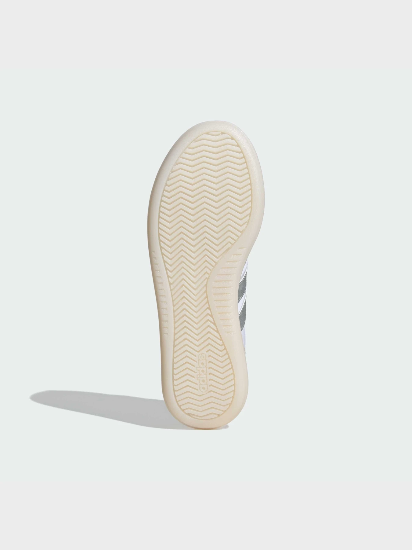 Кеди Adidas модель JI2321 Кеди Adidas модель JI2321 Фото