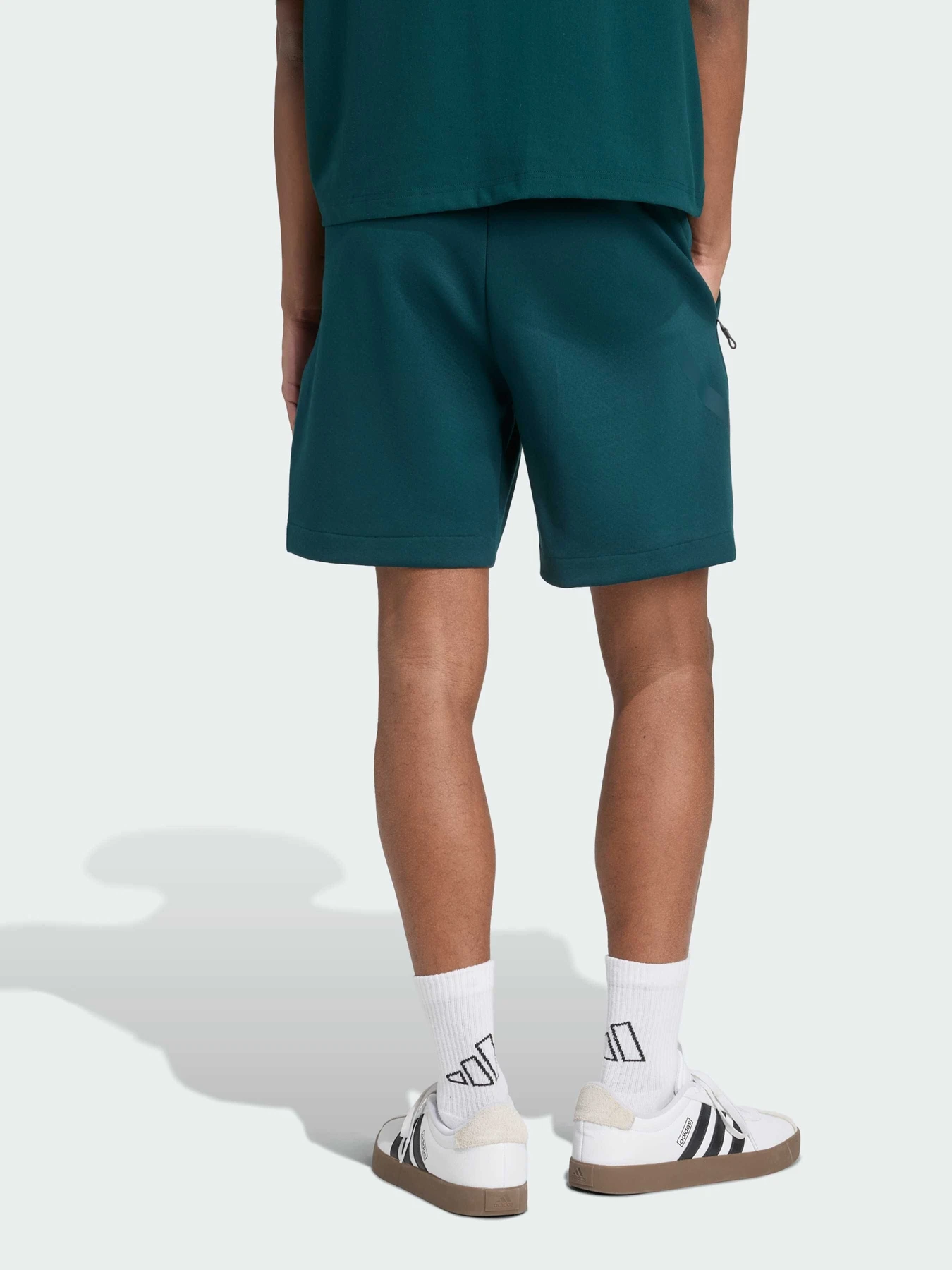 Шорти Adidas ZNE модель JW4743 Шорти Adidas ZNE модель JW4743 Фото