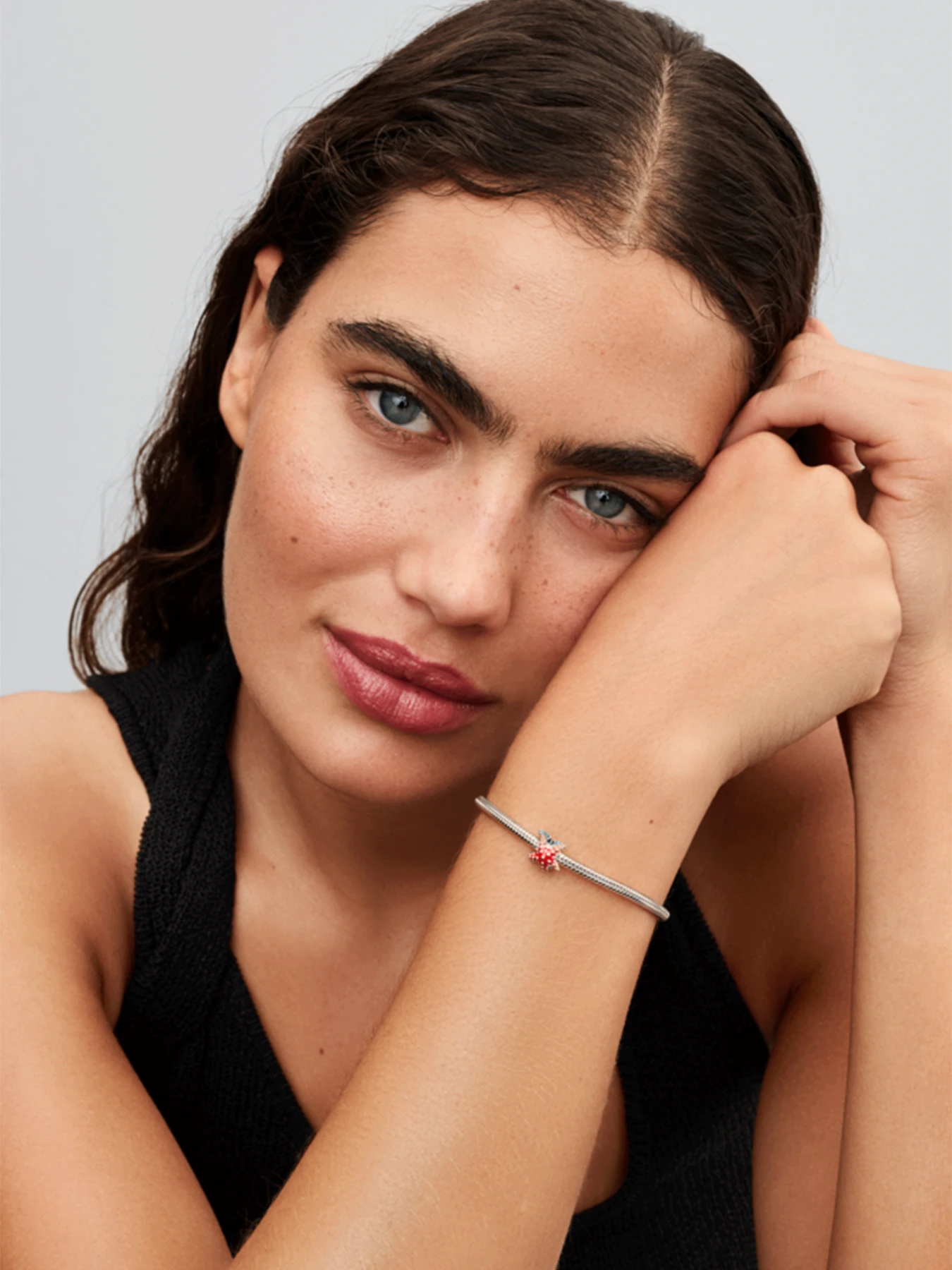Классические PANDORA модель 793817C01 Классические PANDORA модель 793817C01 Фото