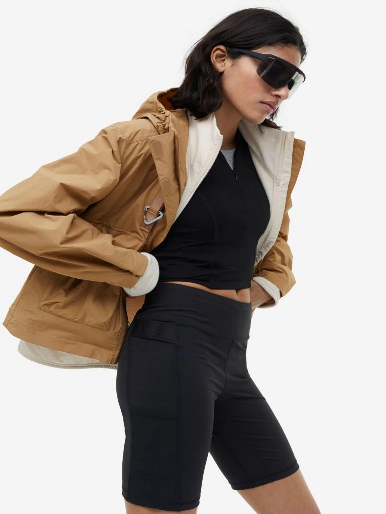 Пальта та плащі H&M модель 77928 Пальта та плащі H&M модель 77928 Фото
