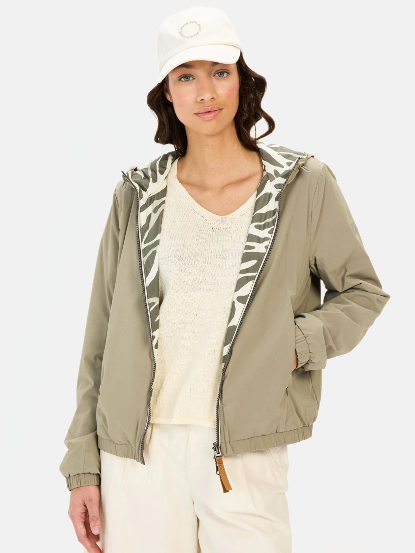 Куртки та дублянки Camel Active модель 330690-5R22-36 Куртки та дублянки Camel Active модель 330690-5R22-36 Фото