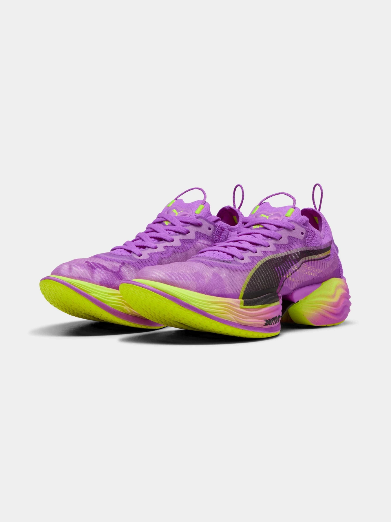 Кроссовки PUMA Fast-r Nitro™ Elite 2 Wns модель 310684 Фото