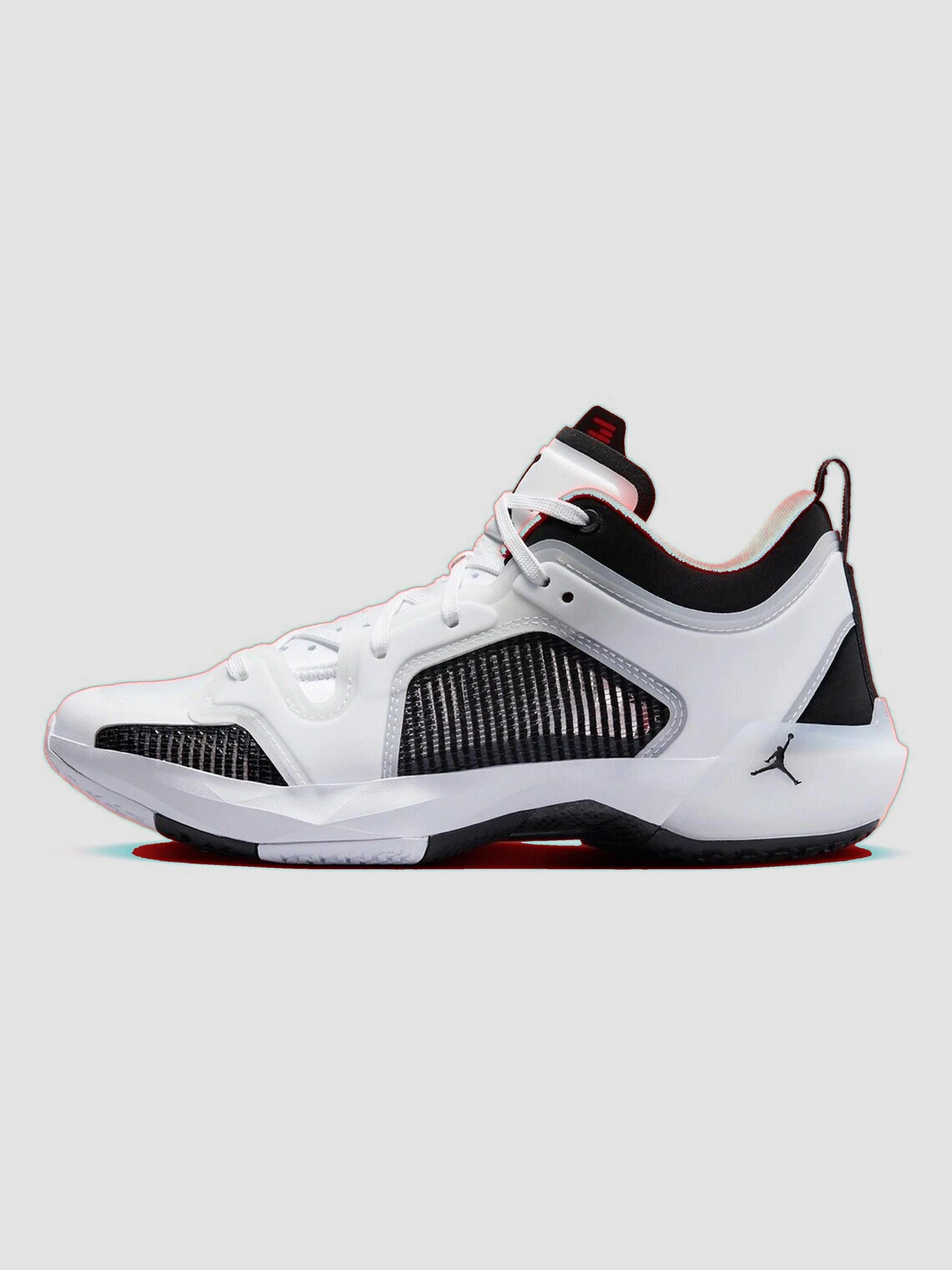 Кросівки Jordan 37 Low Sneakers модель DQ4122-100 Кросівки Jordan 37 Low Sneakers модель DQ4122-100 Фото