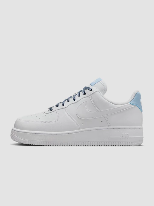 Жіночі Кросівки повсякденні NIKE Air Force 1 '07 фото 2
