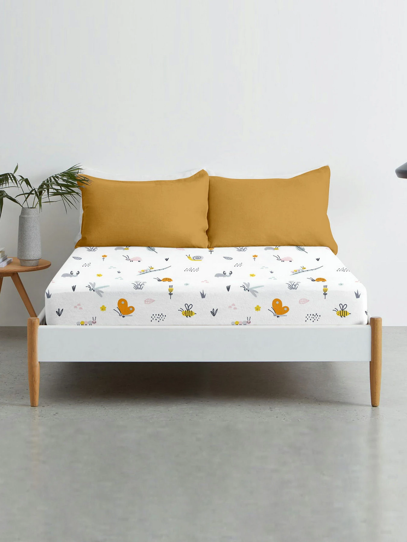 Простынь на резинке ранфорс BEES Cosas модель Bees_120 Фото