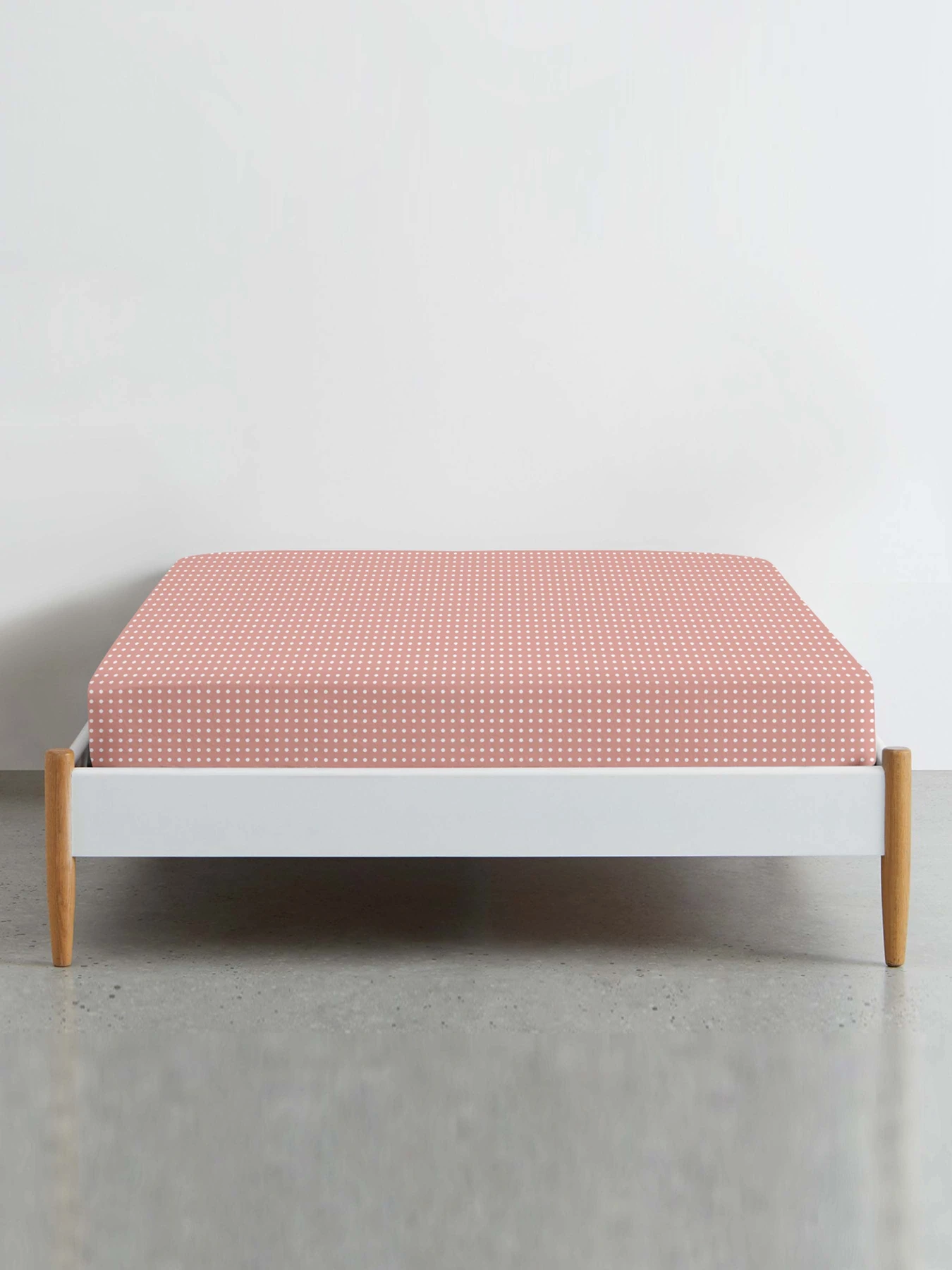 Простирадло на резинці ранфорс COPPER DOTS Cosas модель DropBrick-4008_120 Простирадло на резинці ранфорс COPPER DOTS Cosas модель DropBrick-4008_120 Фото