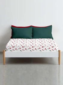 Простынь на резинке фланель CHERRY Cosas модель Flannel_CherryBerry_60x120x12 Фото