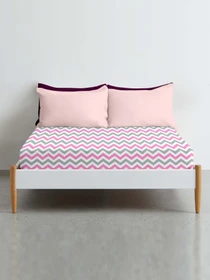 Простынь на резинке ранфорс GREY ZIGZAG Cosas модель ZigGreyRose_100x200x20 Фото