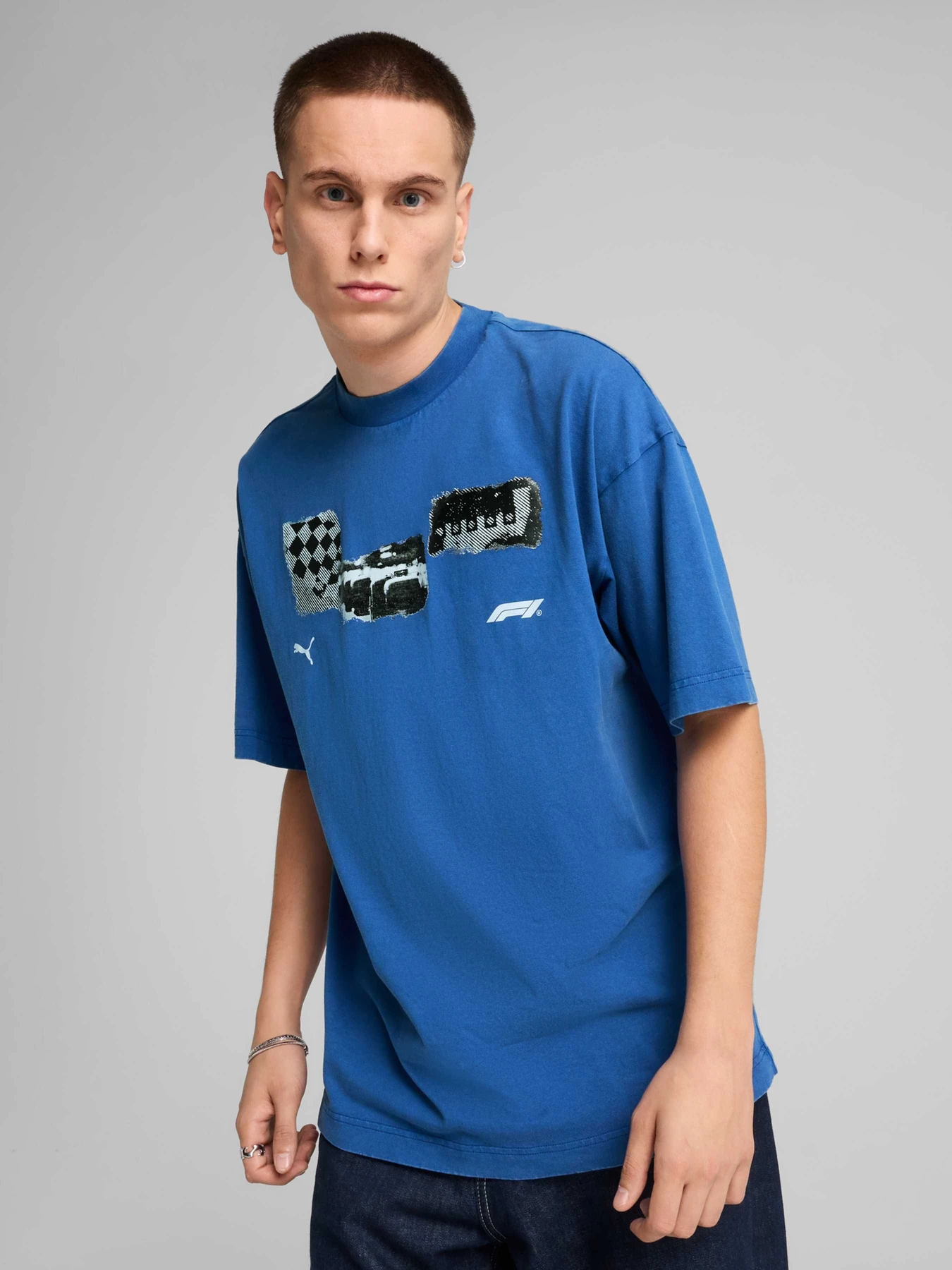 Футболки і поло PUMA F1 Graphic Tee модель 630136 Фото