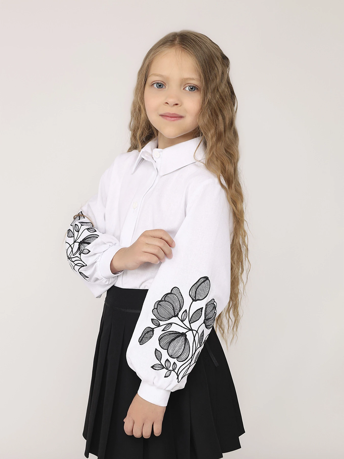 Рубашки YUKI модель ЦБ-00278741 Рубашки YUKI модель ЦБ-00278741 Фото