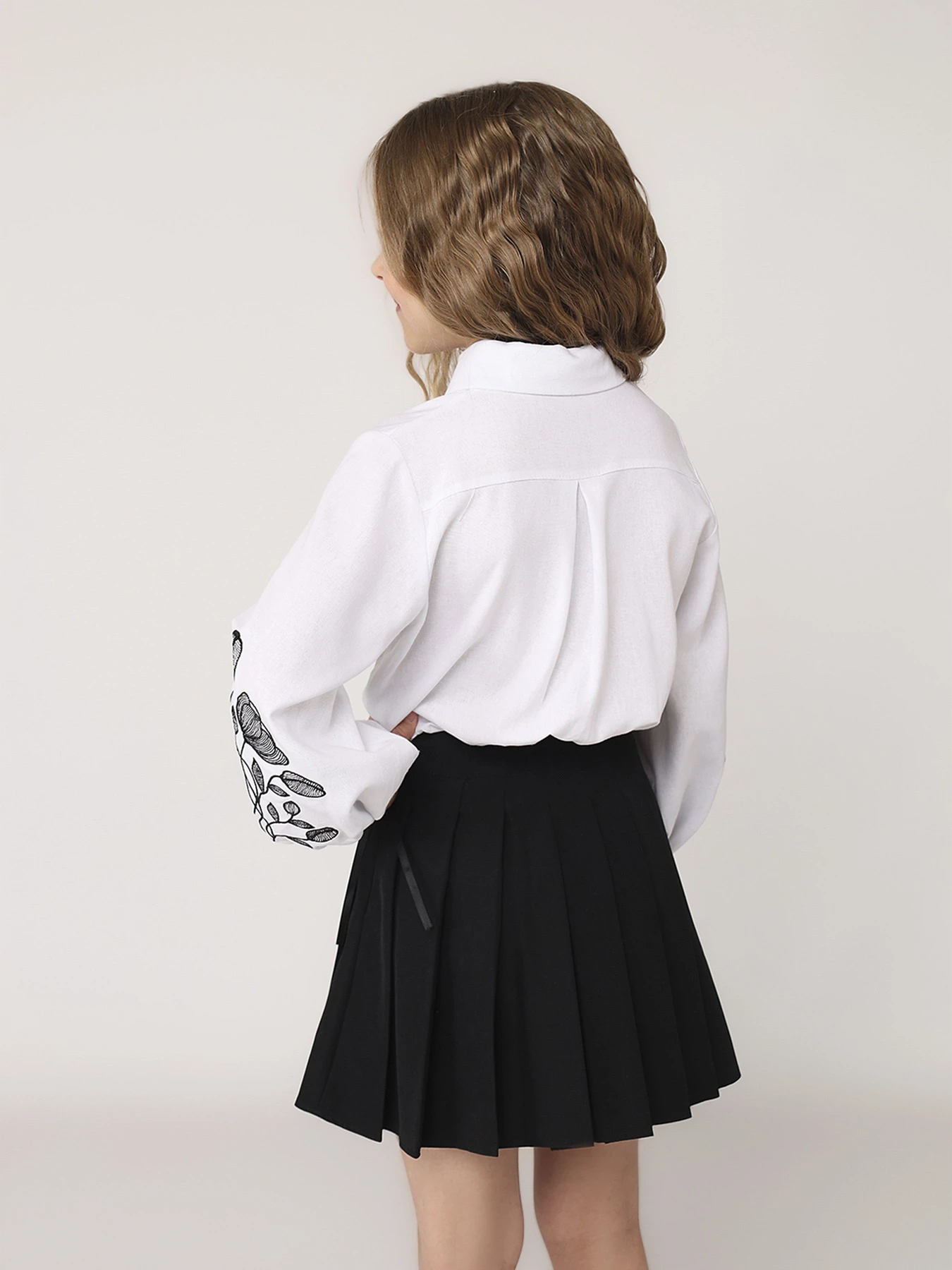 Рубашки YUKI модель ЦБ-00278741 Рубашки YUKI модель ЦБ-00278741 Фото